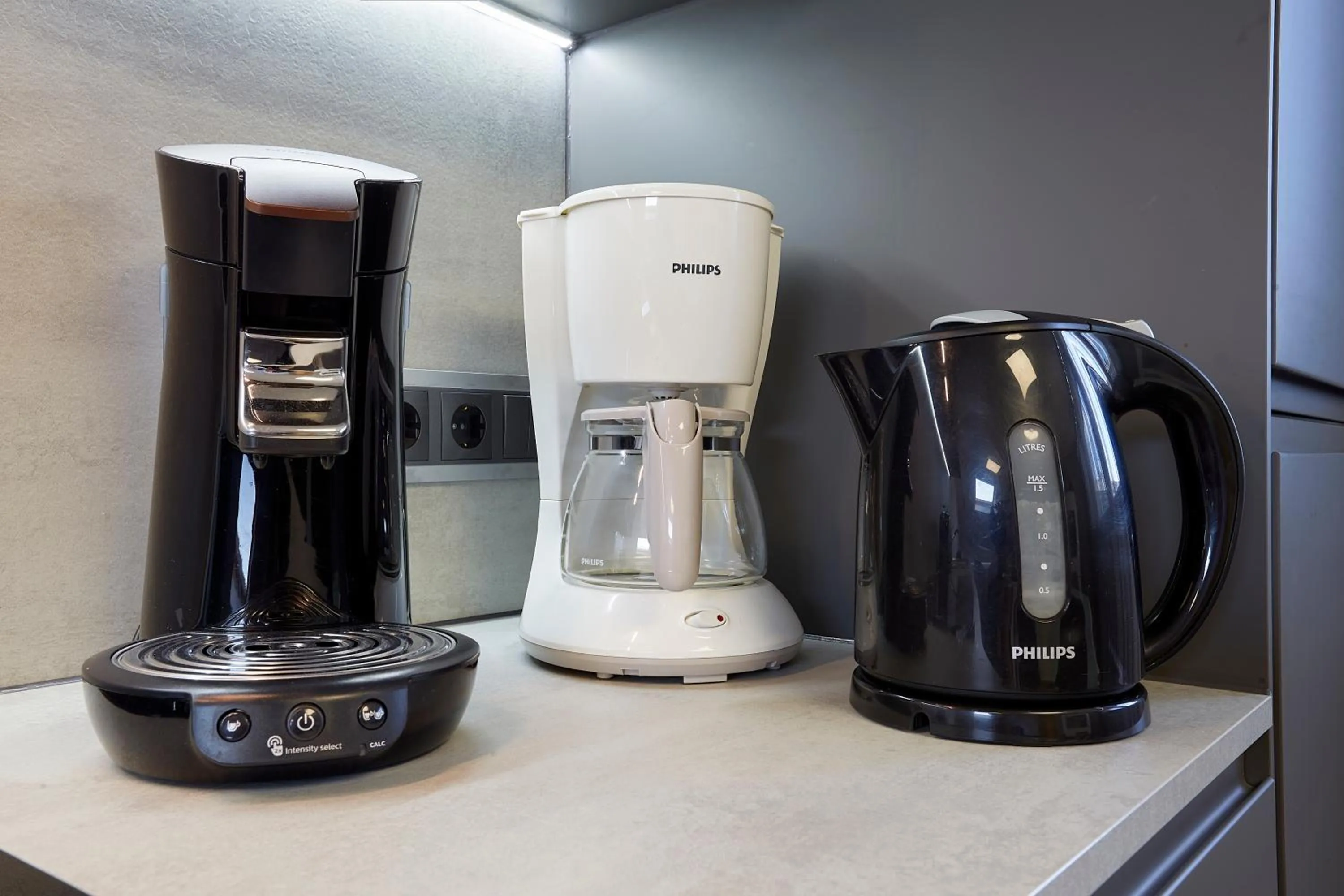 Coffee/tea facilities in The Queen Luxury Apartments - Villa Carlotta