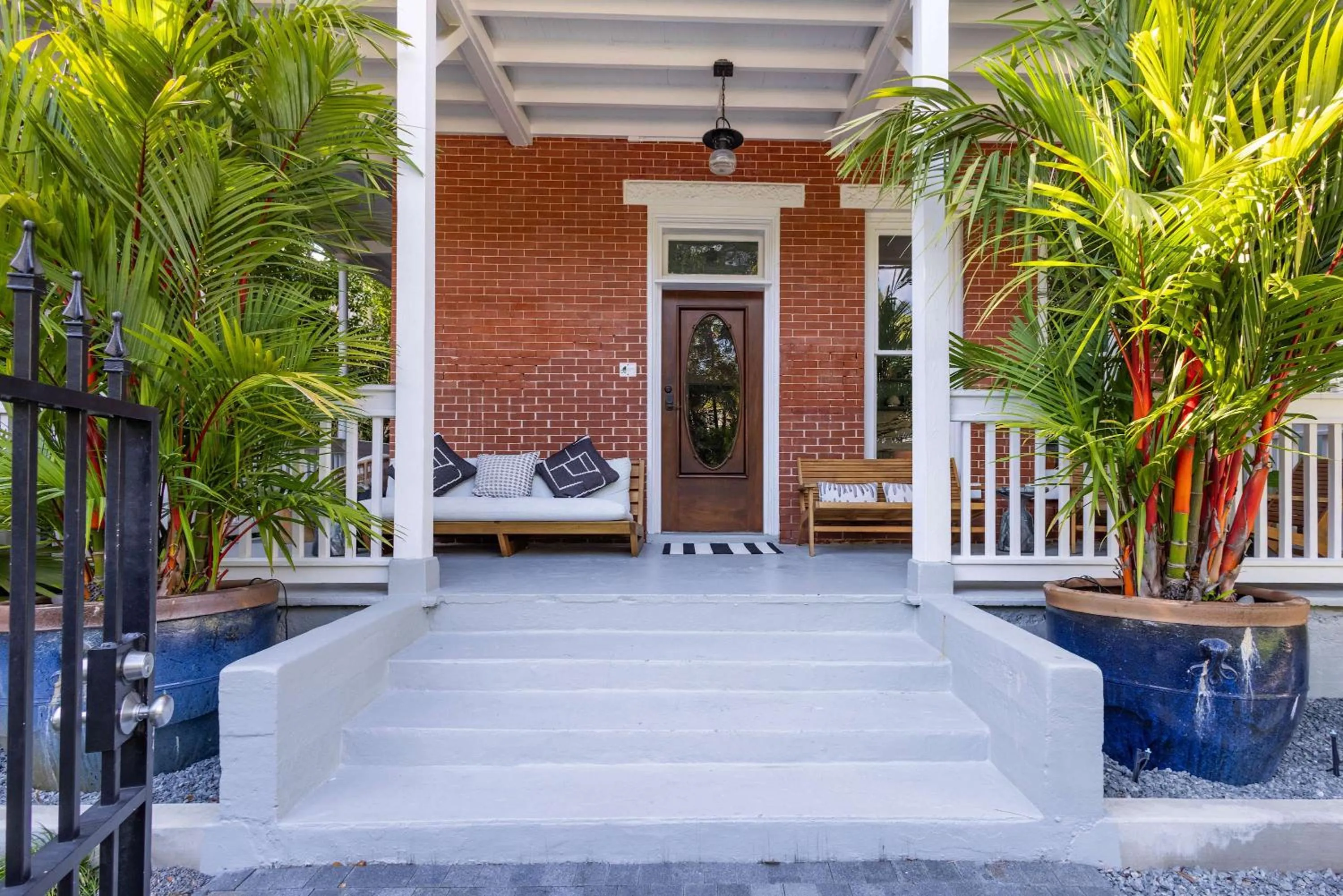 Yellow Room at Grand Maloney