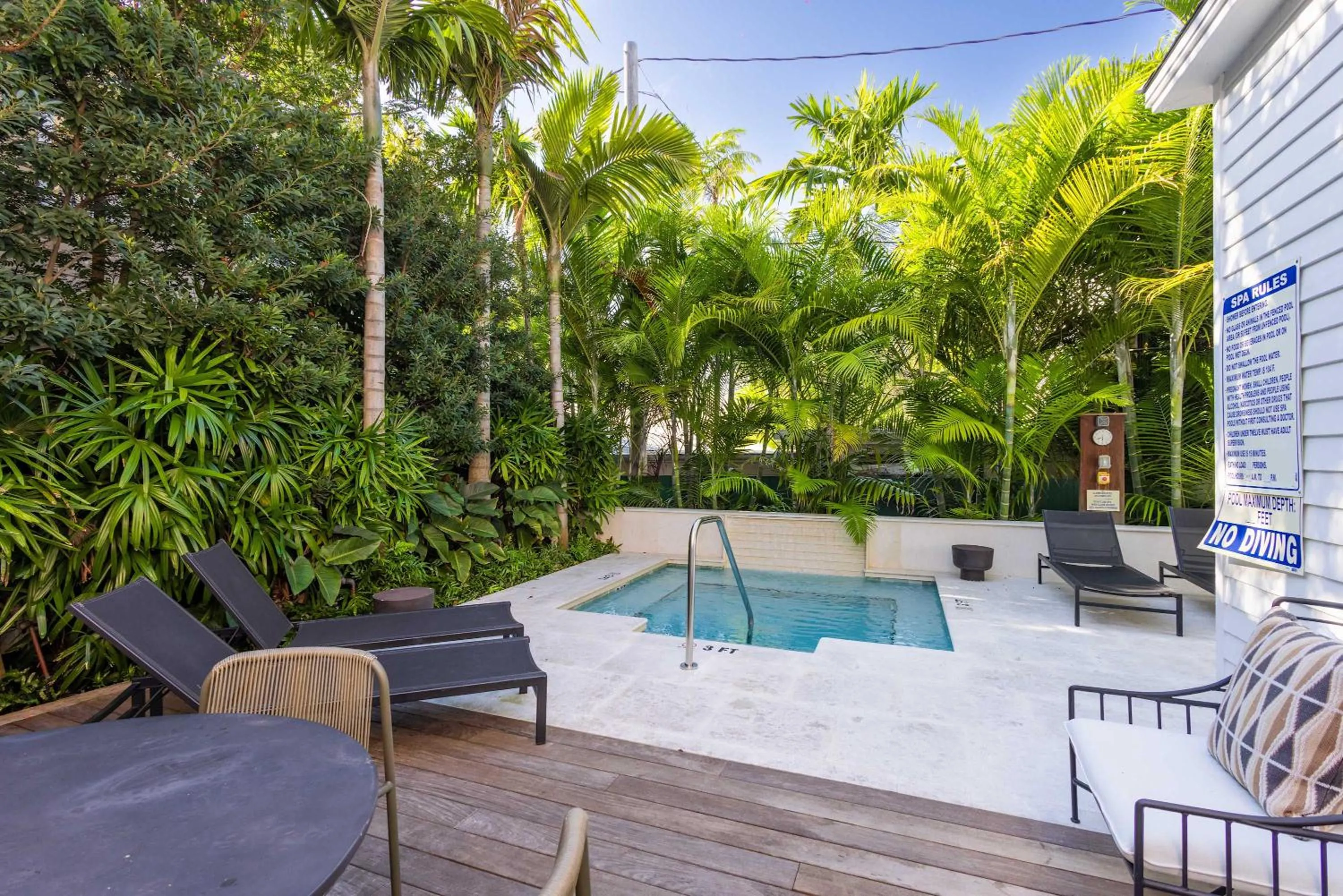 Green Room at the Grand Maloney