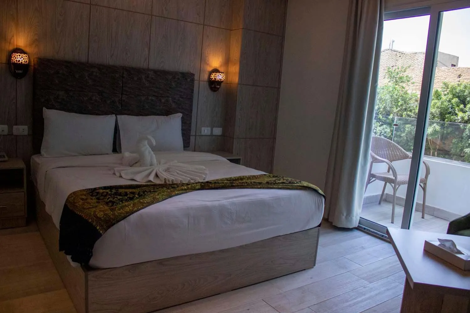 Bed in Nine Pyramids View Hotel