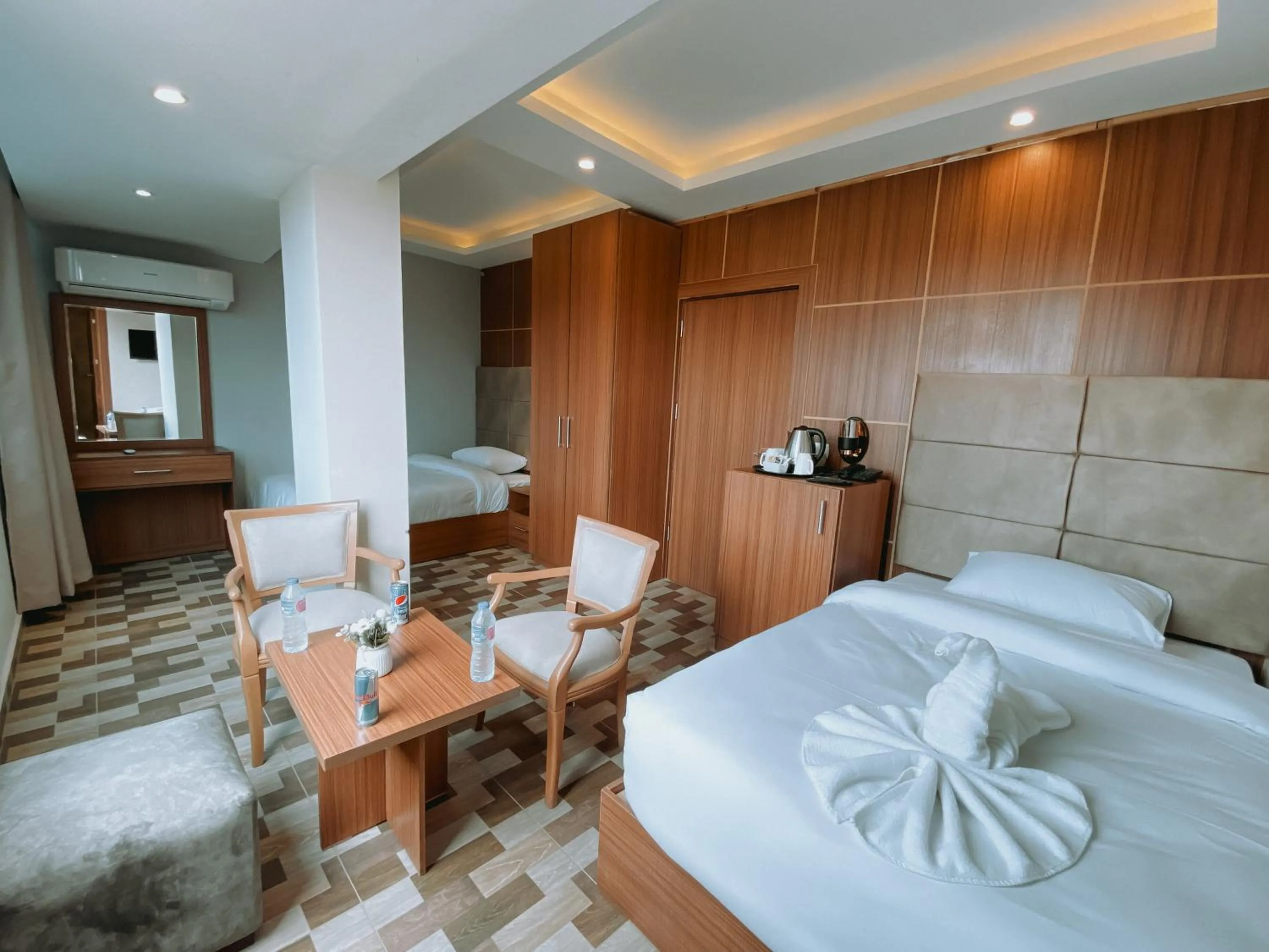 Bed in Nine Pyramids View Hotel