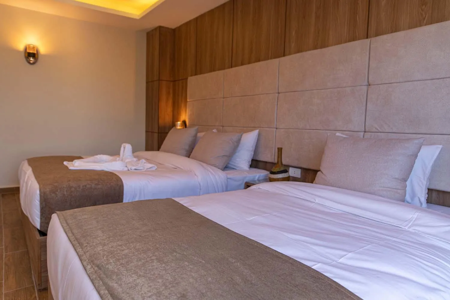 Bed in Nine Pyramids View Hotel