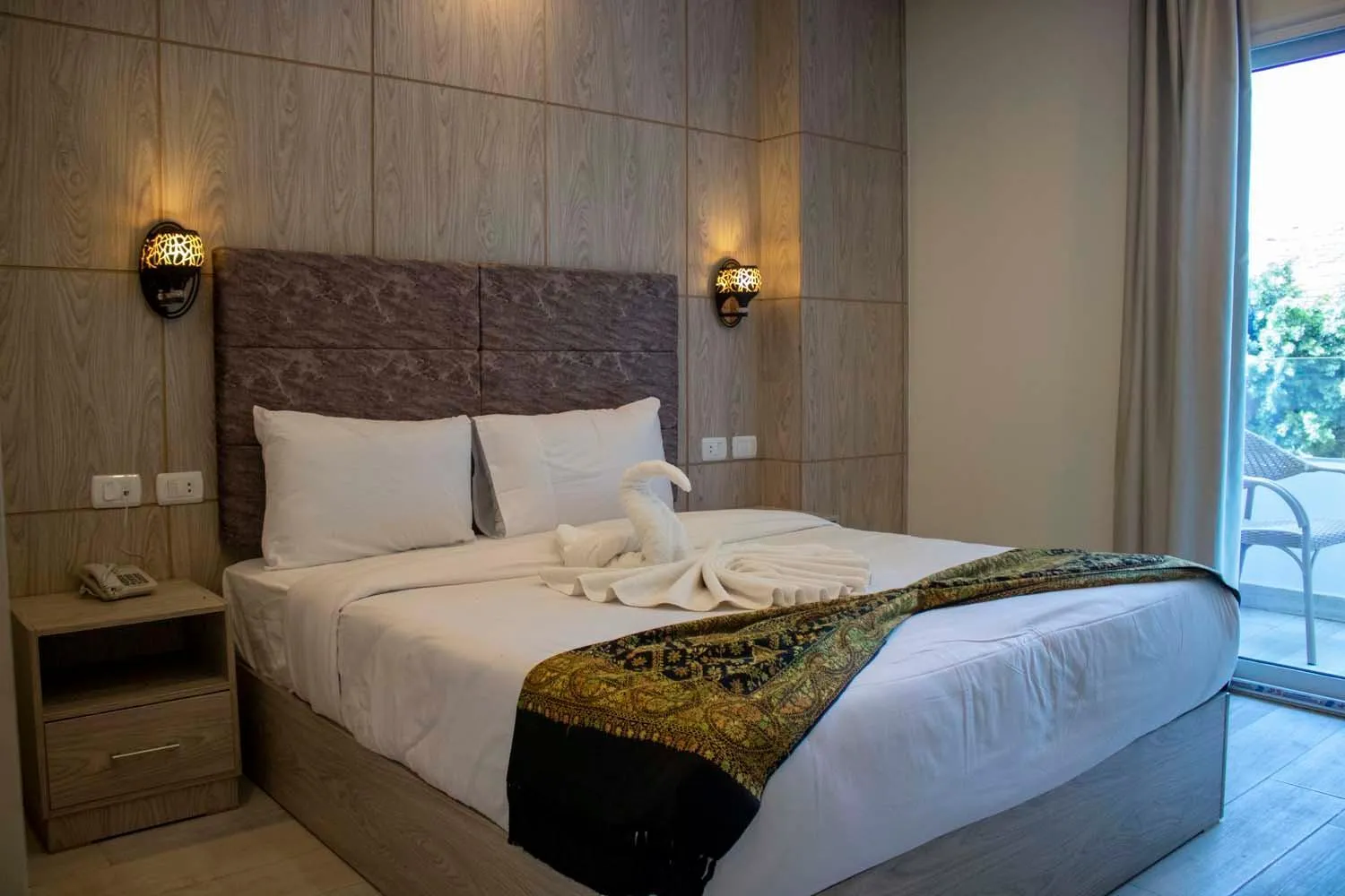 Bed in Nine Pyramids View Hotel