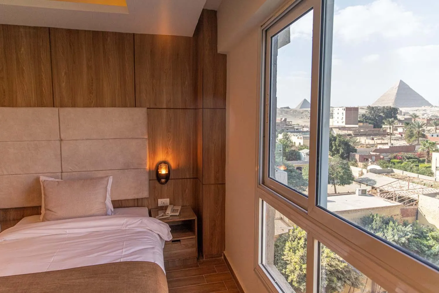 Bed in Nine Pyramids View Hotel