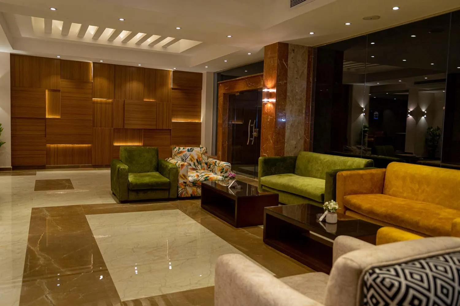 Nine Pyramids View Hotel