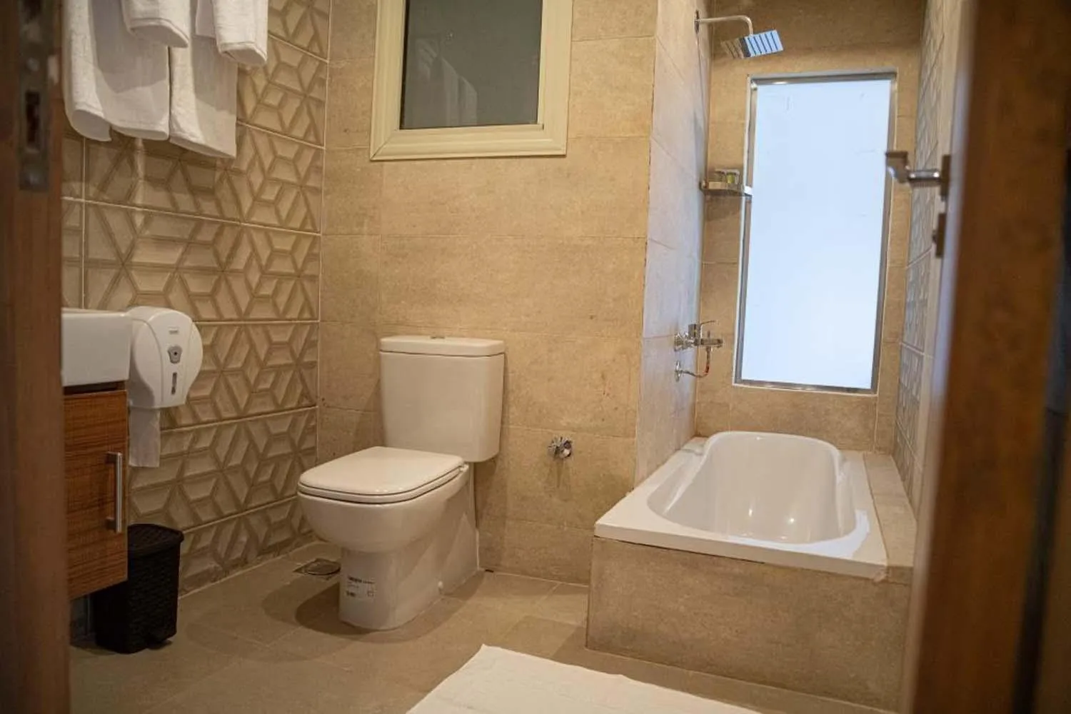 Nine Pyramids View Hotel