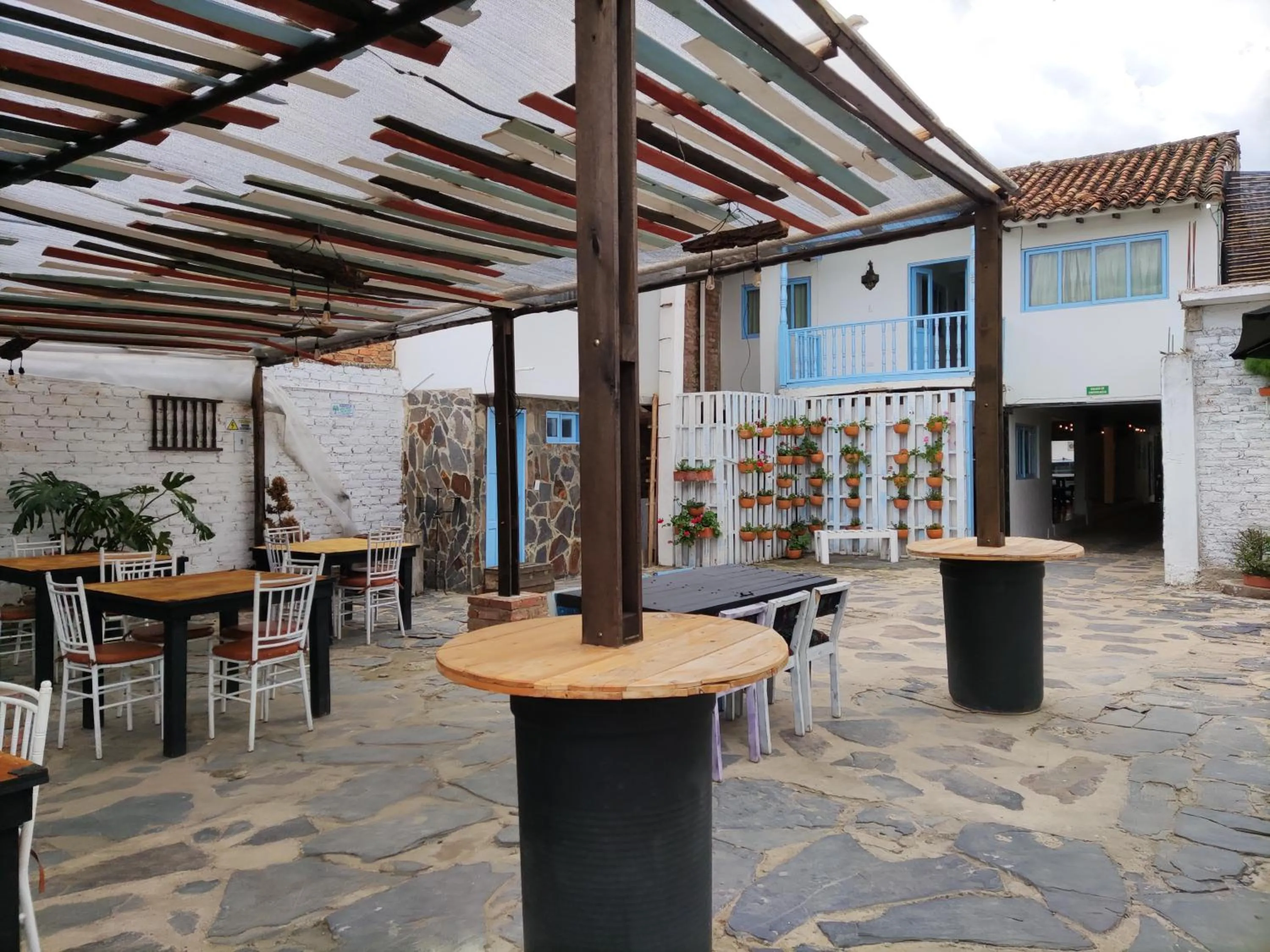 Patio in Laureles de la Villa