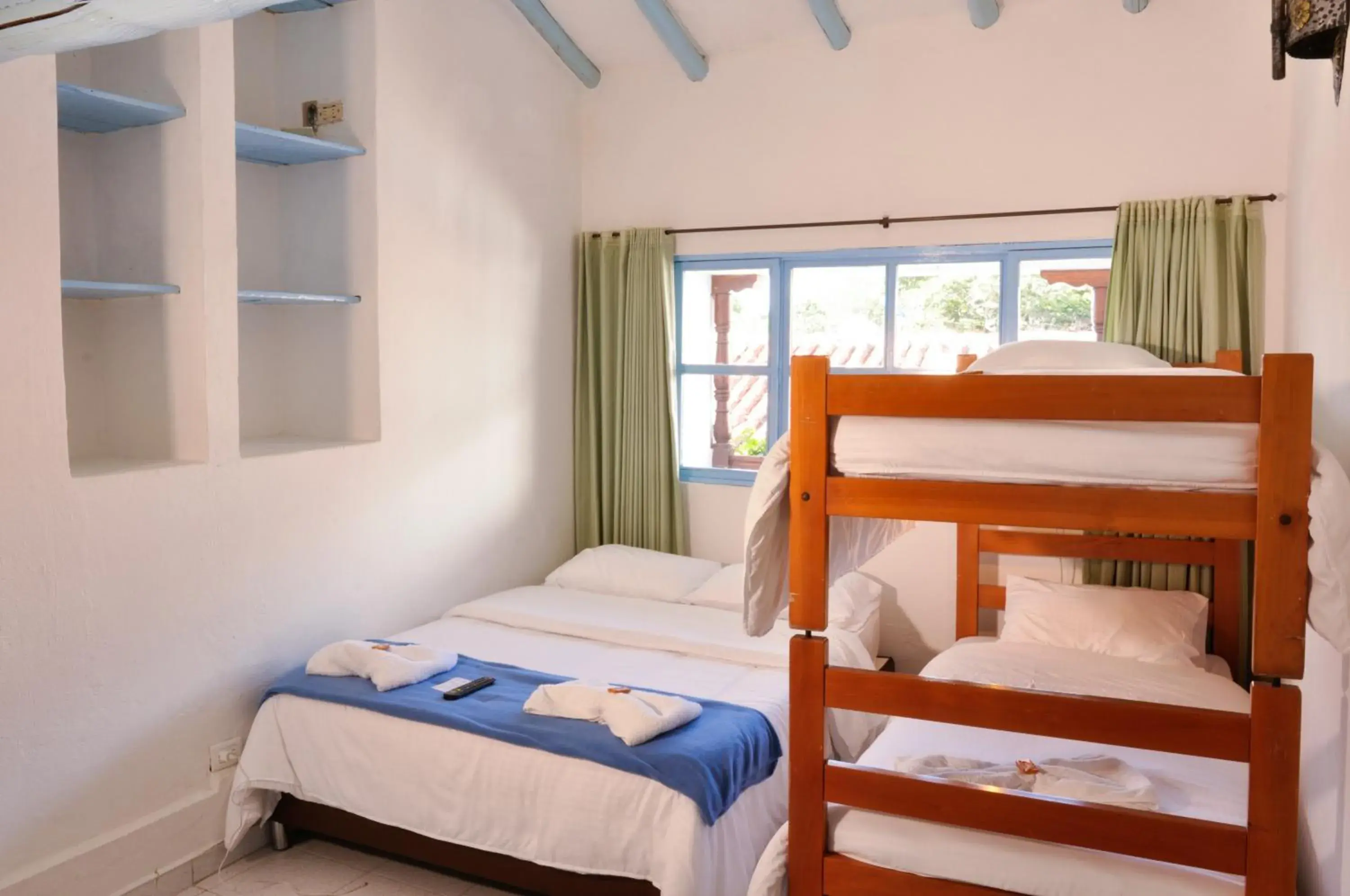 bunk bed, Bed in Laureles de la Villa bunk bed, Bed in Laureles de la Villa