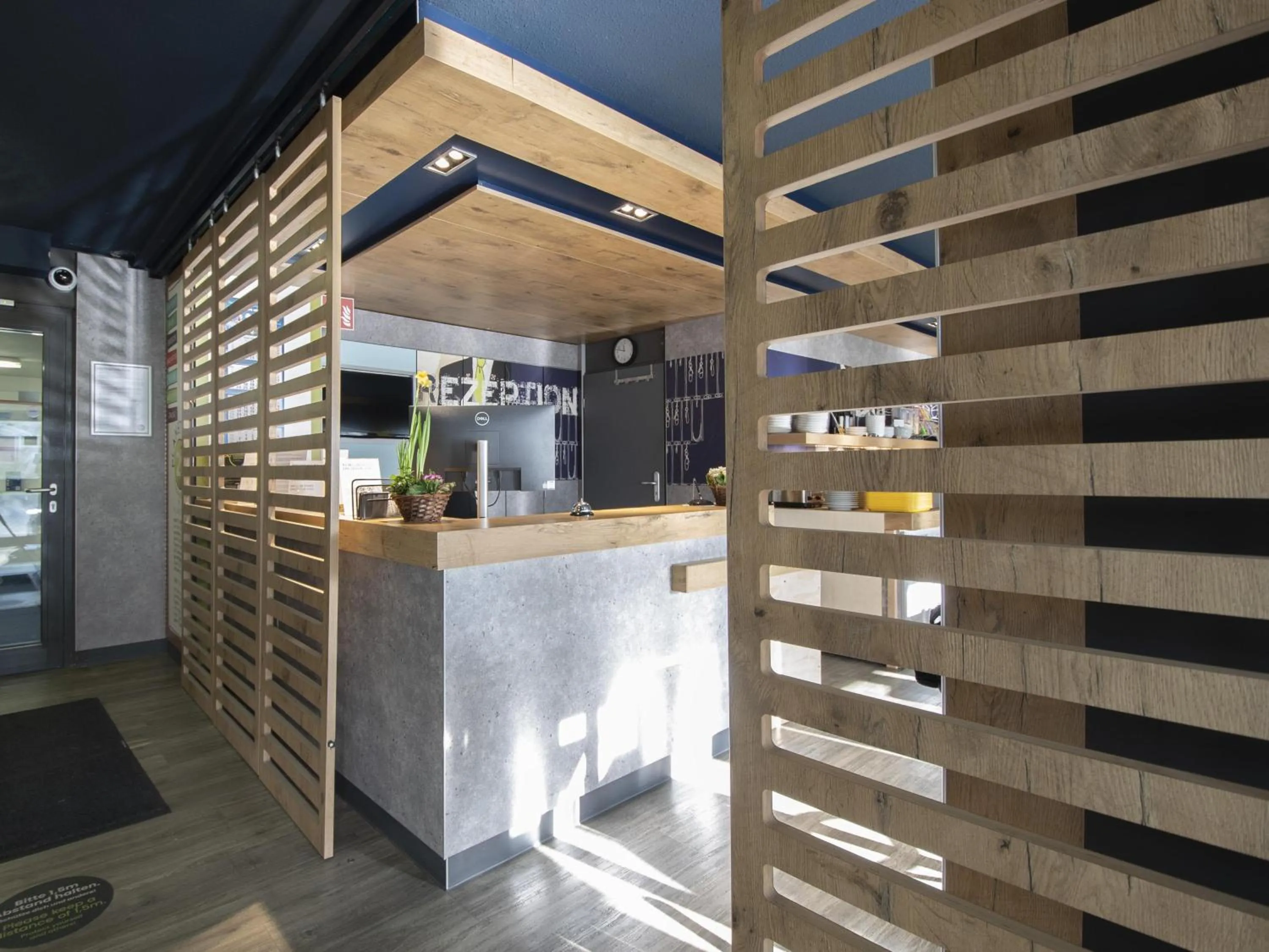 Property building in B&B HOTEL Berlin Genshagen-Nord