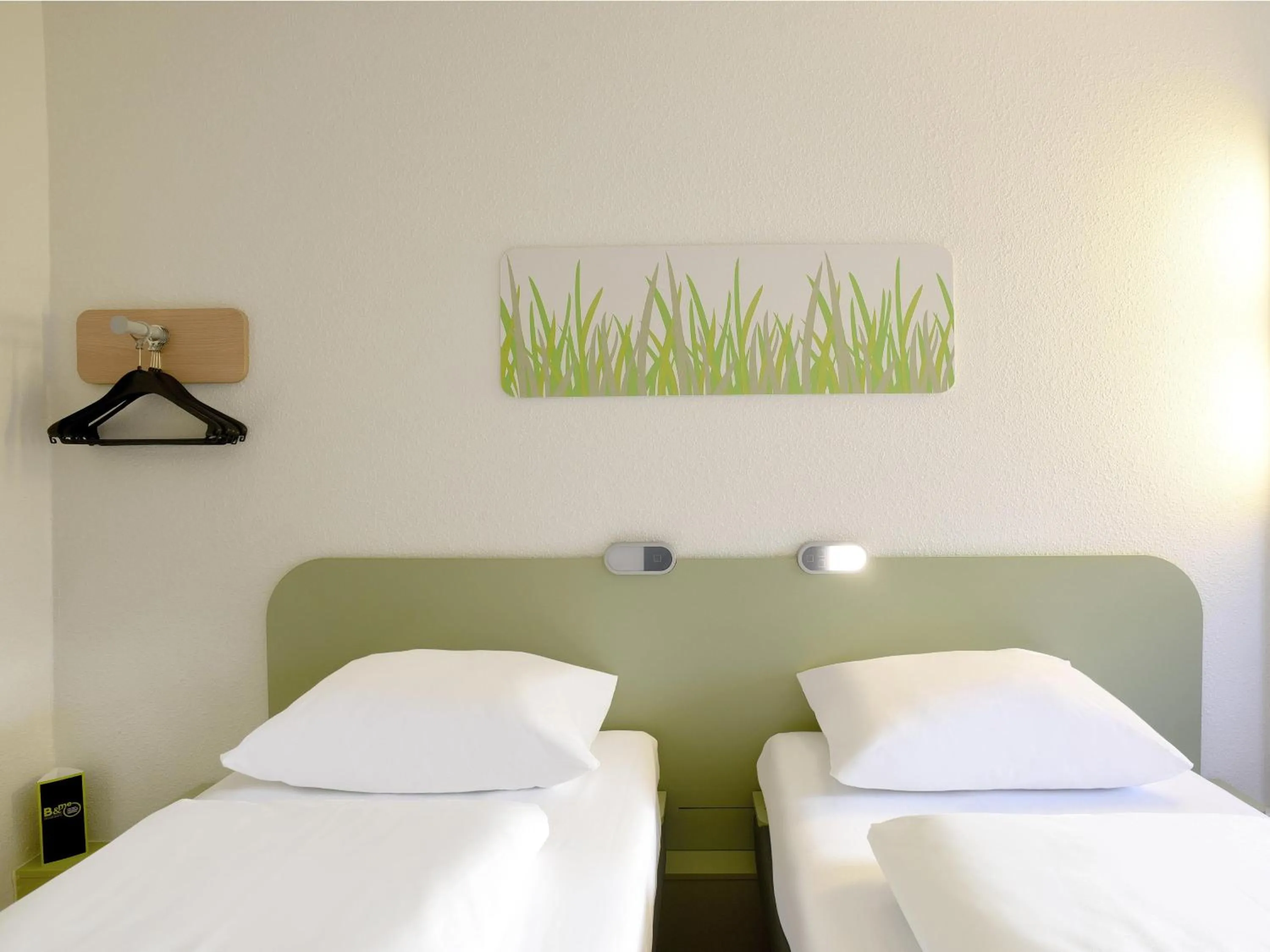 Photo of the whole room, Bed in B&B HOTEL Berlin Genshagen-Nord