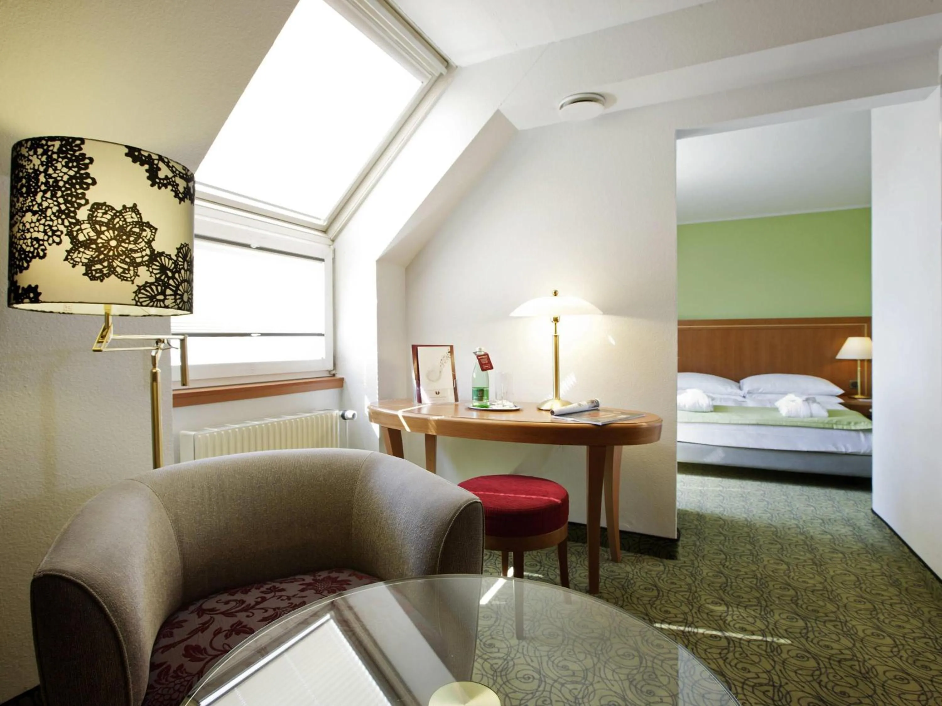 Bedroom, Bed in Hotel Mercure Wien Westbahnhof