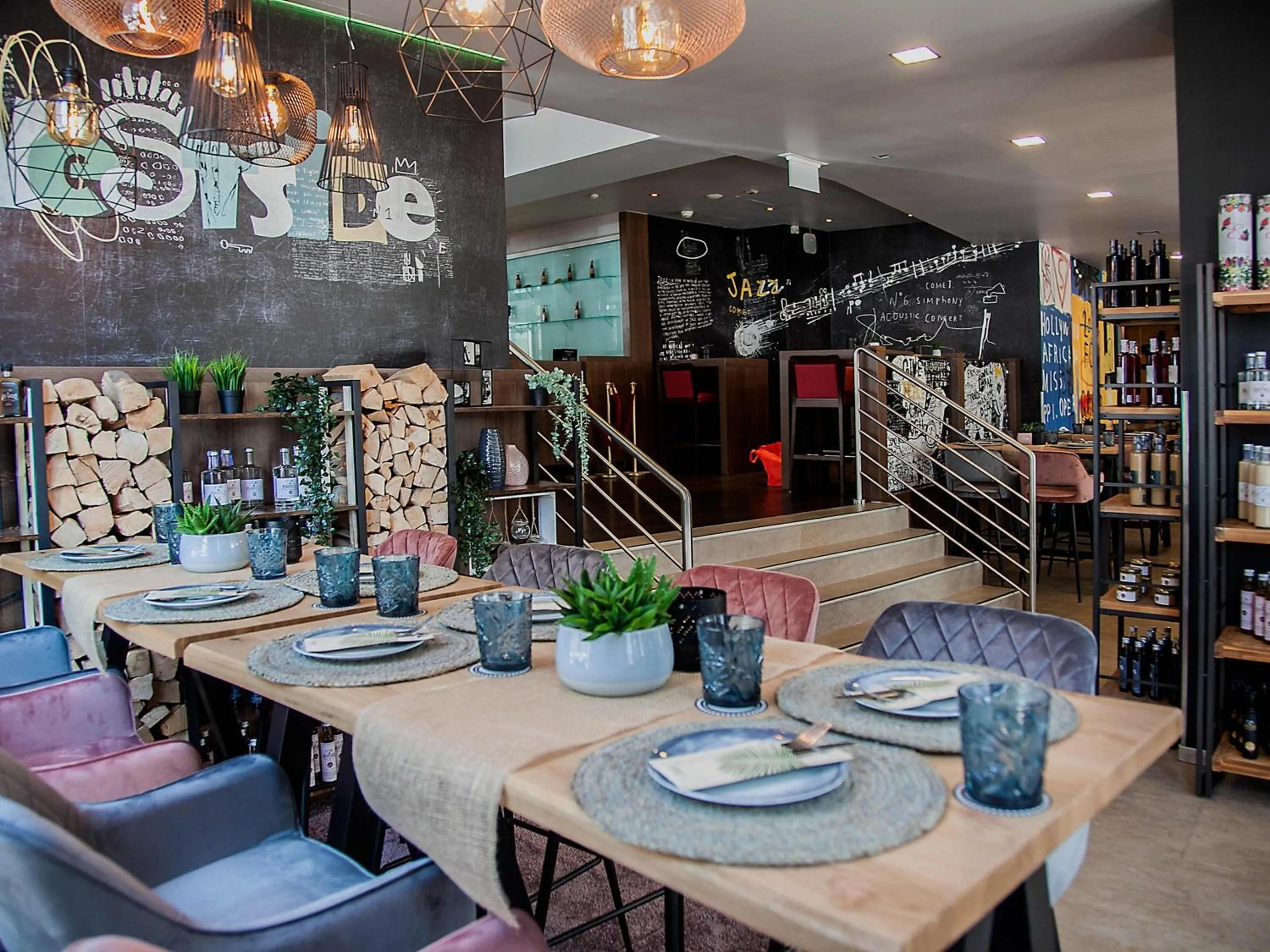 Restaurant/places to eat in Hotel Mercure Wien Westbahnhof