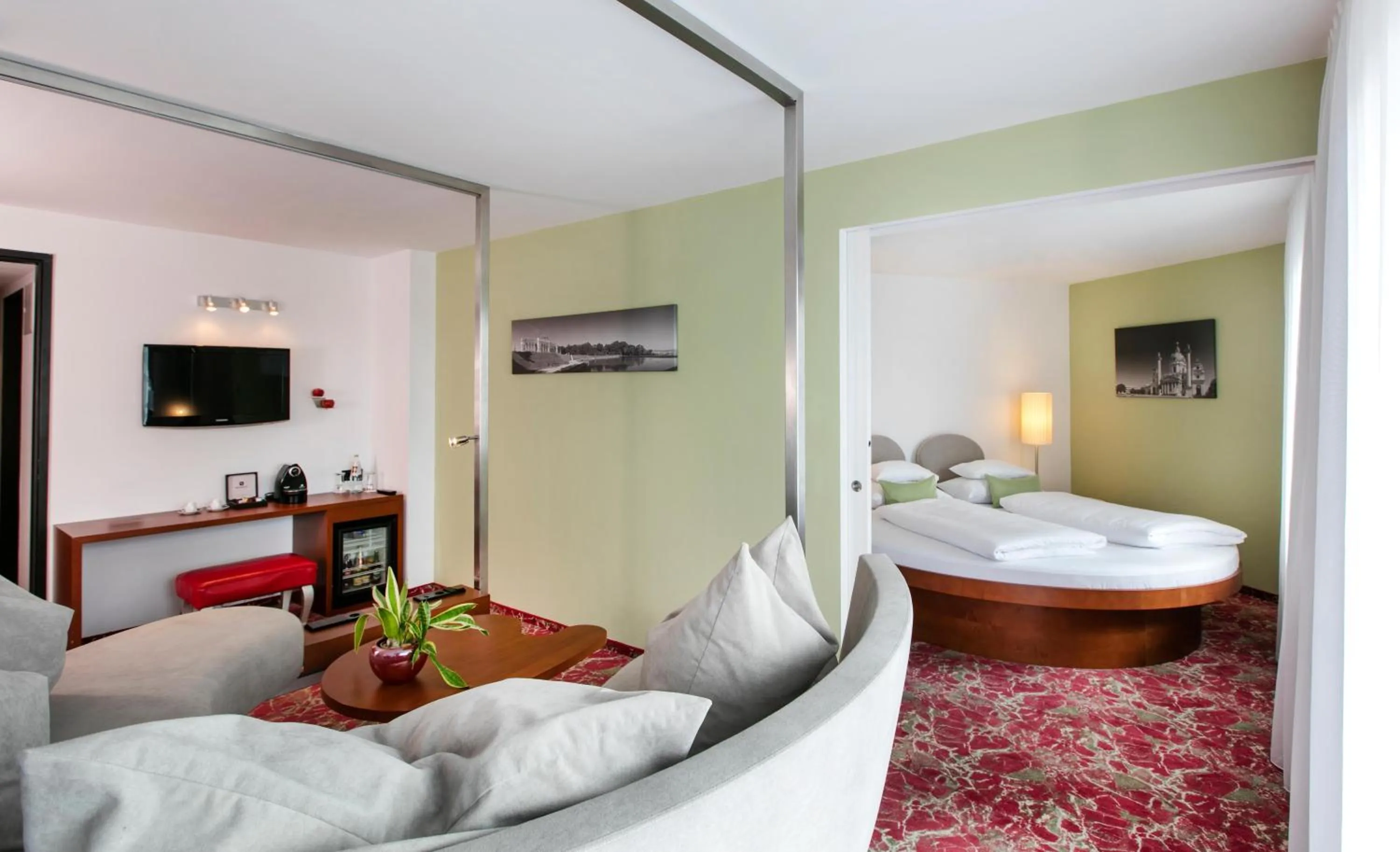 TV and multimedia, Bed in ARCOTEL Kaiserwasser Wien