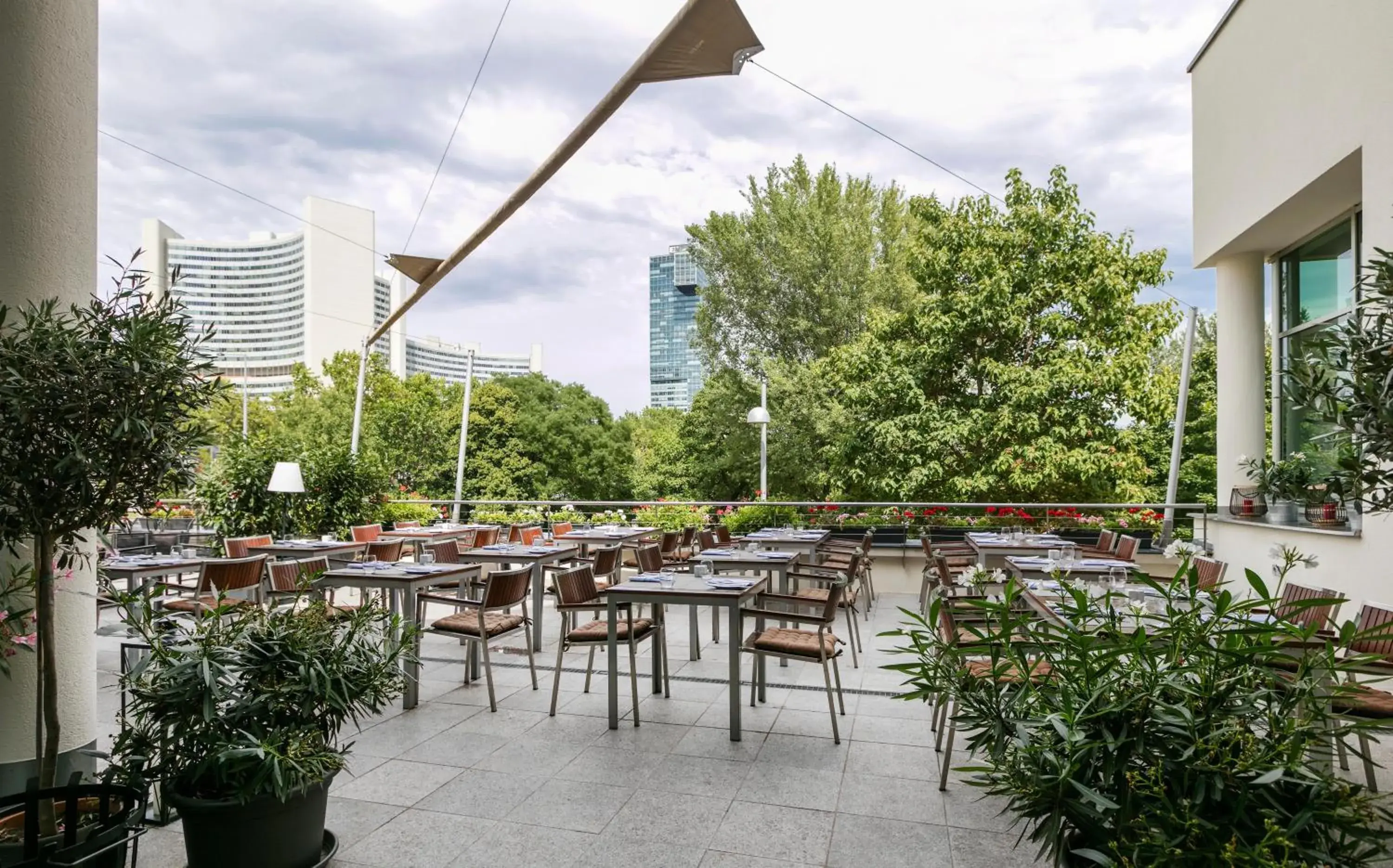 Restaurant/places to eat in ARCOTEL Kaiserwasser Wien Restaurant/places to eat in ARCOTEL Kaiserwasser Wien