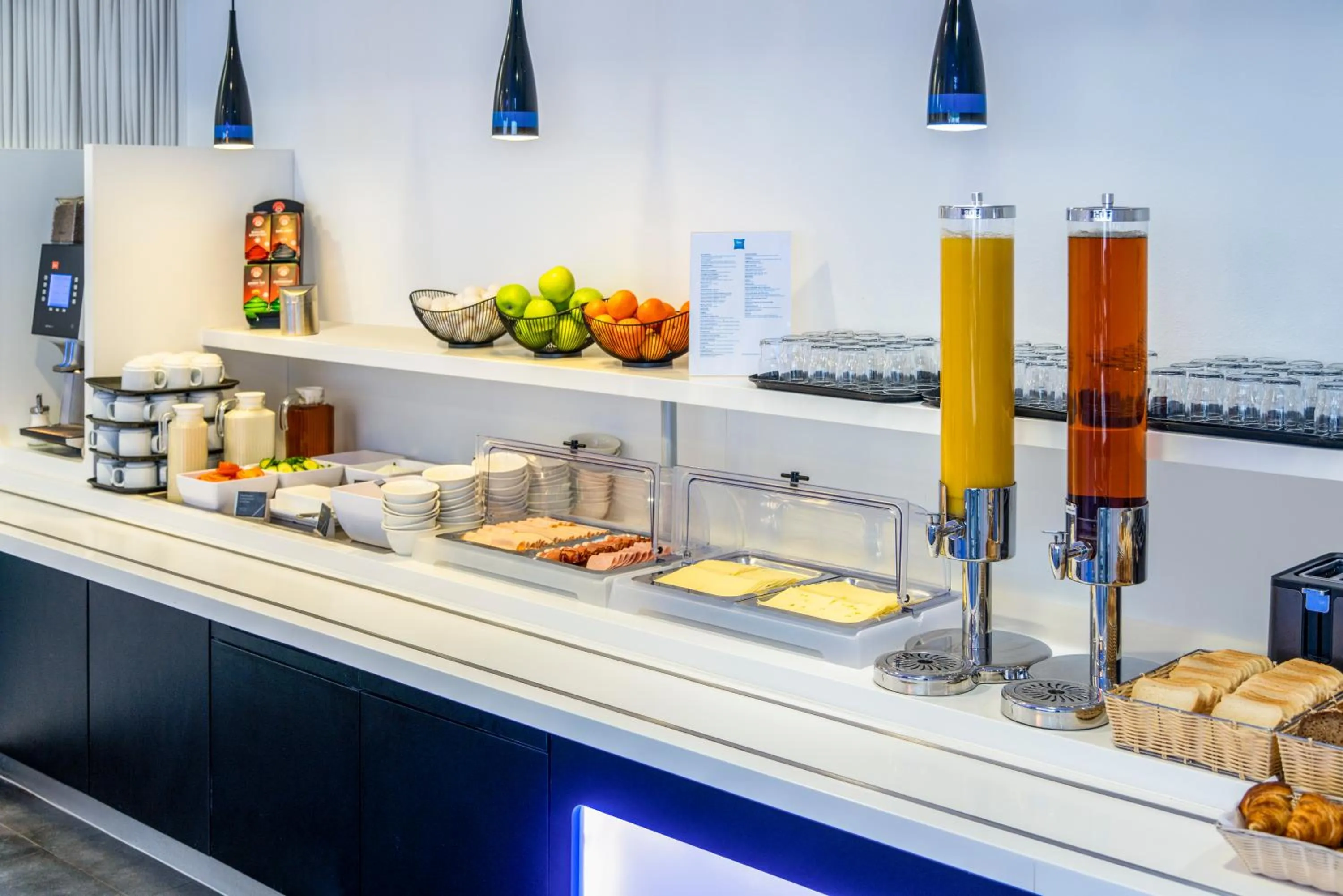 Breakfast in ibis budget Ulm City