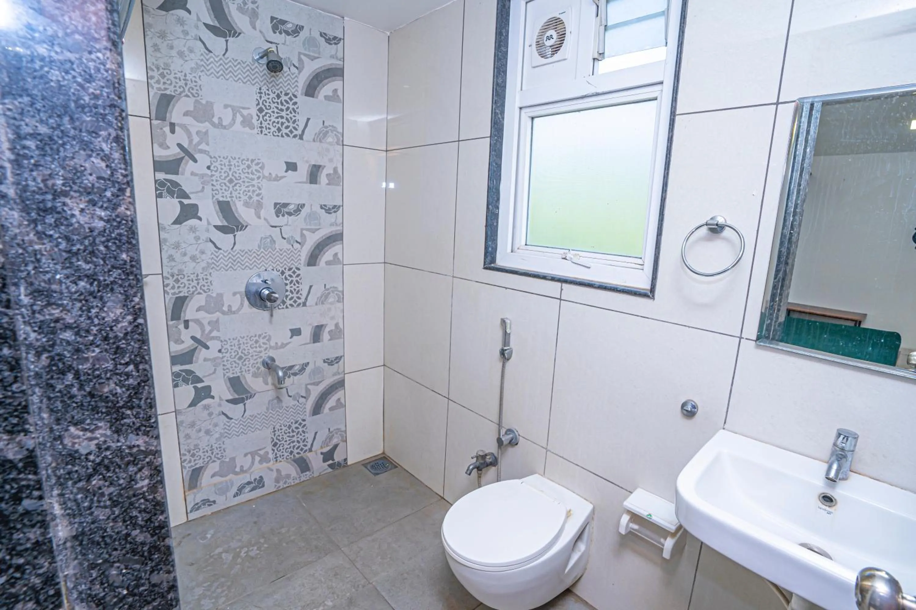 Bathroom in Hotel Prafulla Pure Veg