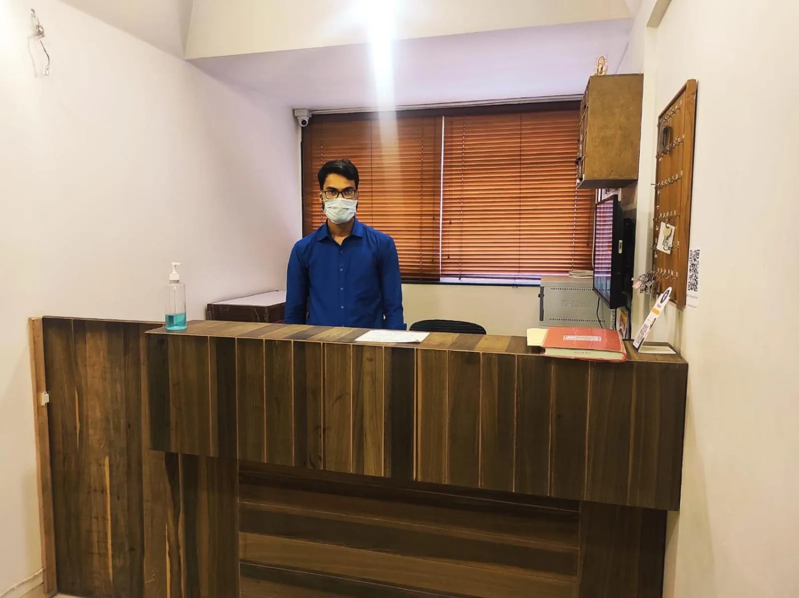 Staff in Hotel Prafulla Pure Veg