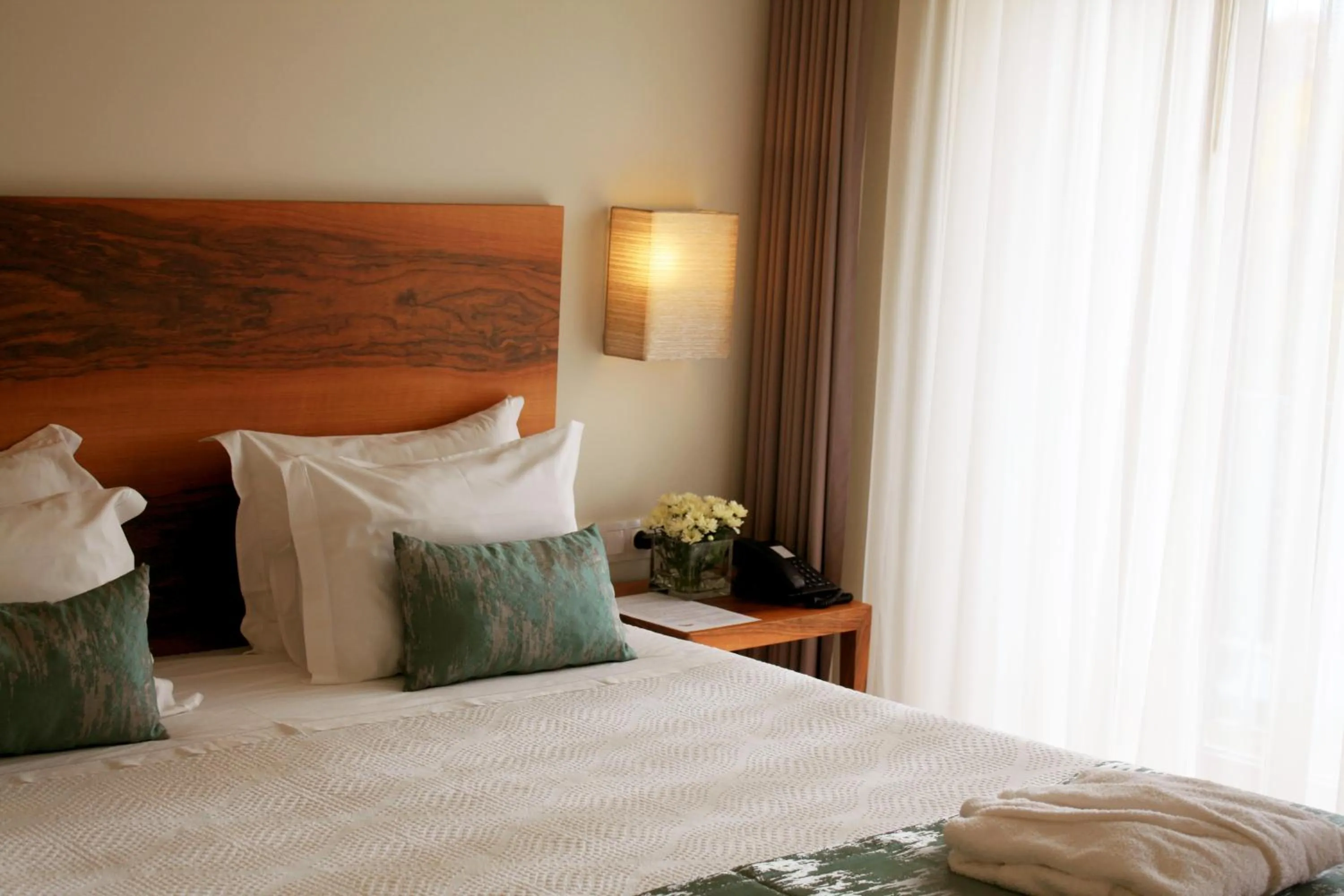 Bed in Convento Da Serta Hotel