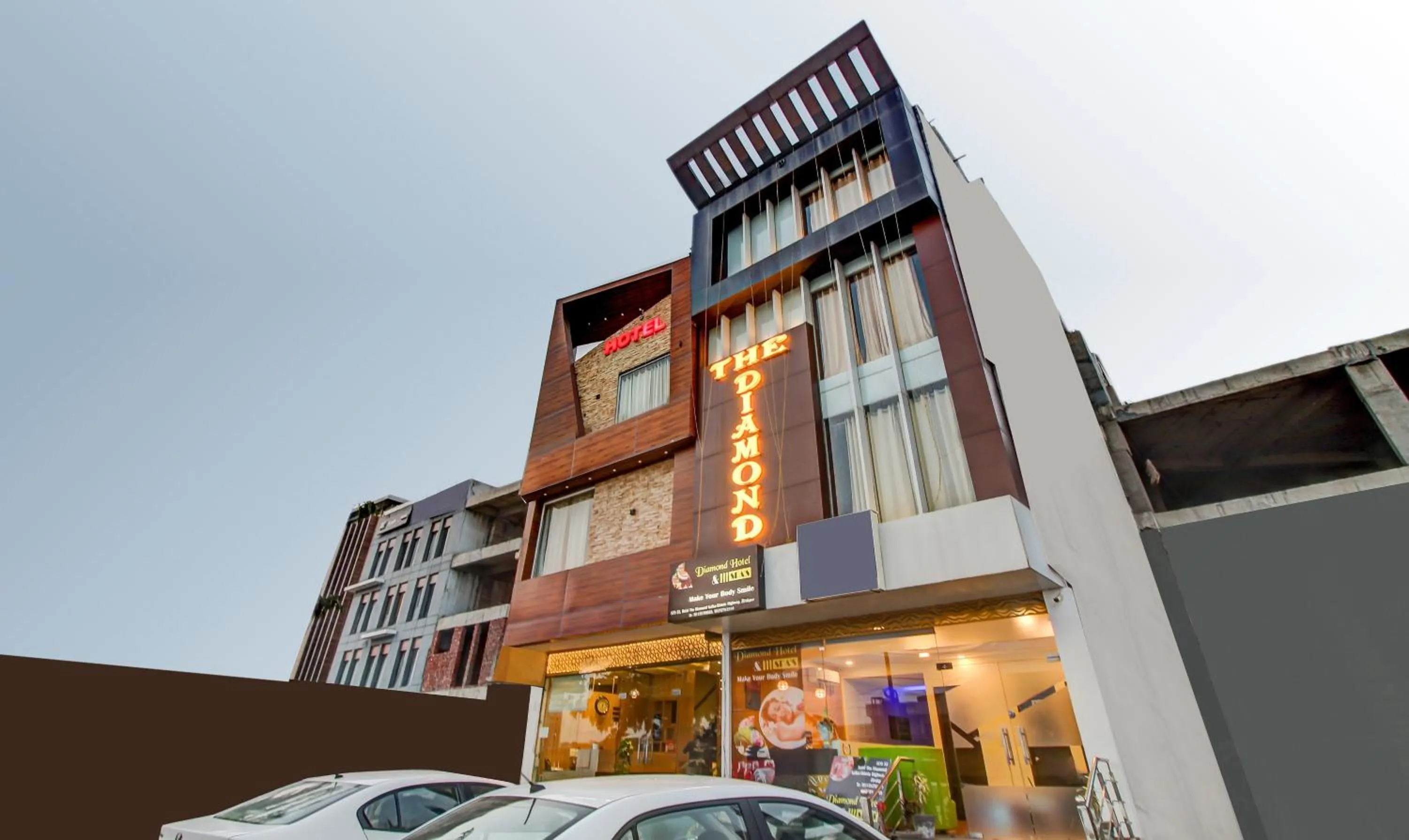 Property building in Hotel The Diamond