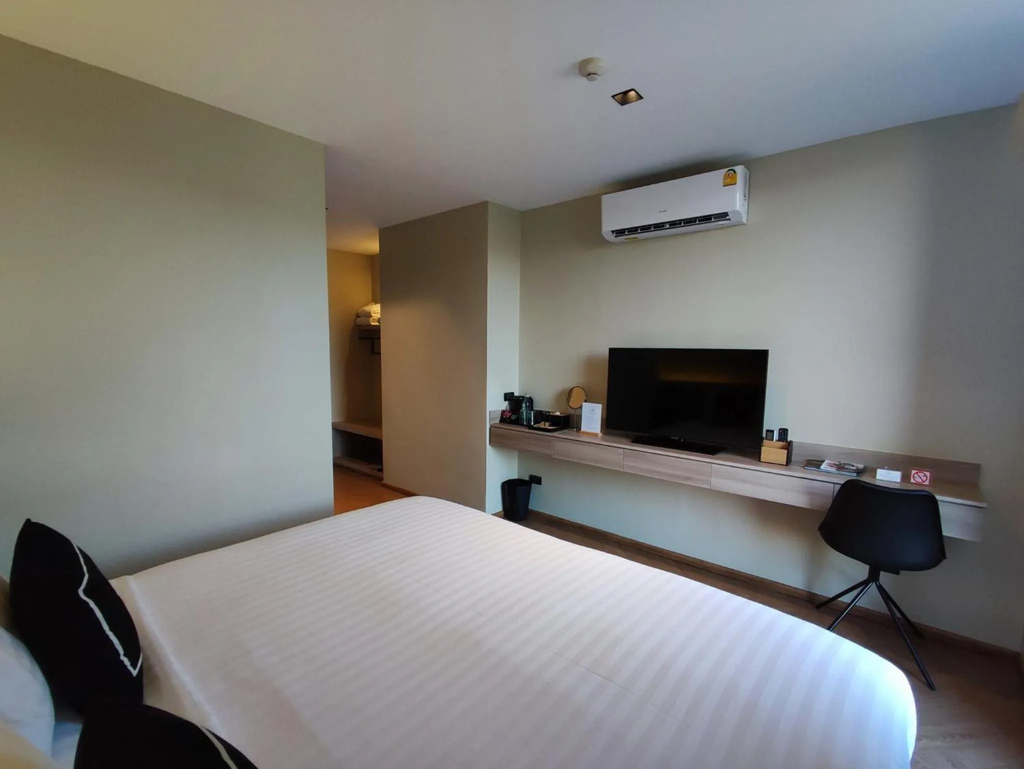 Bed in M2 Hotel Waterside