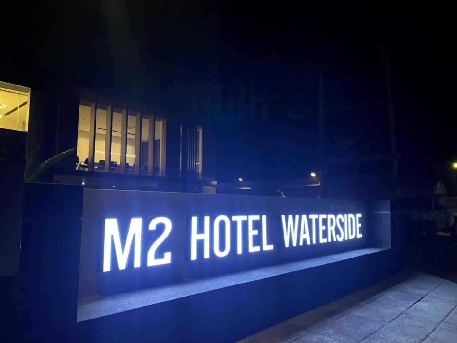 Facade/entrance in M2 Hotel Waterside Facade/entrance in M2 Hotel Waterside