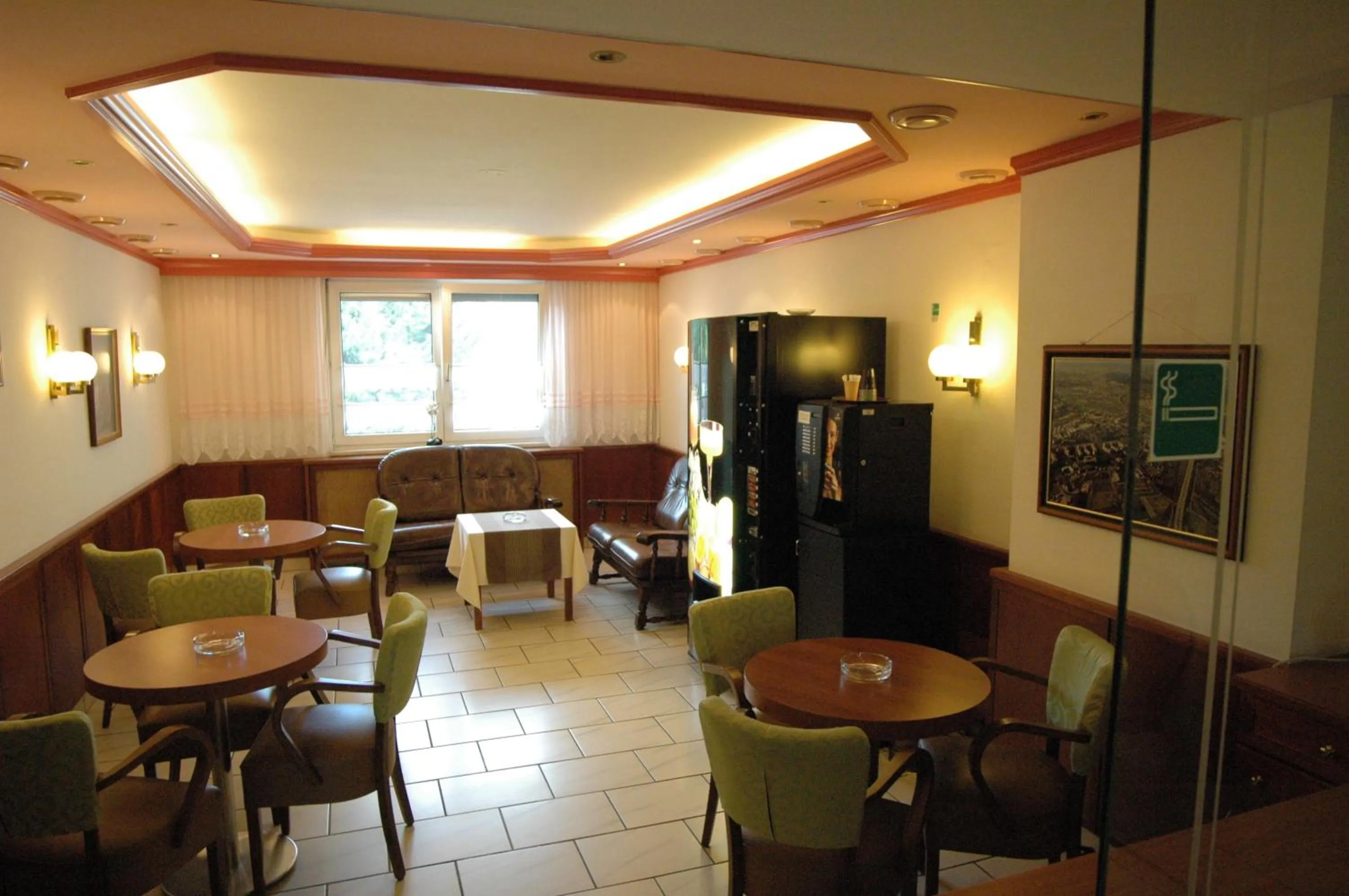 Restaurant/places to eat in Pension Weber