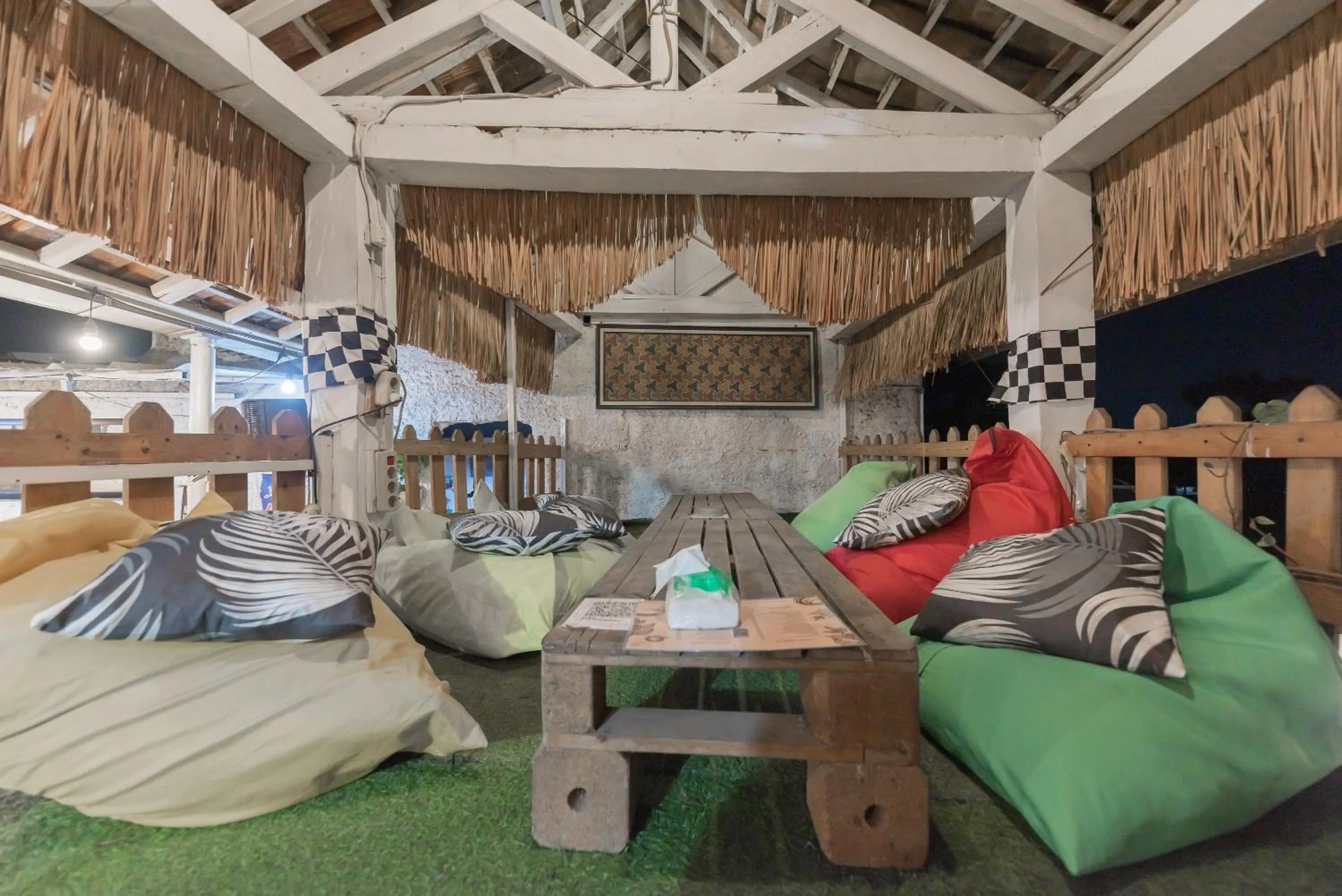 Property building in RedDoorz near Terminal Pasir Hayam Cianjur