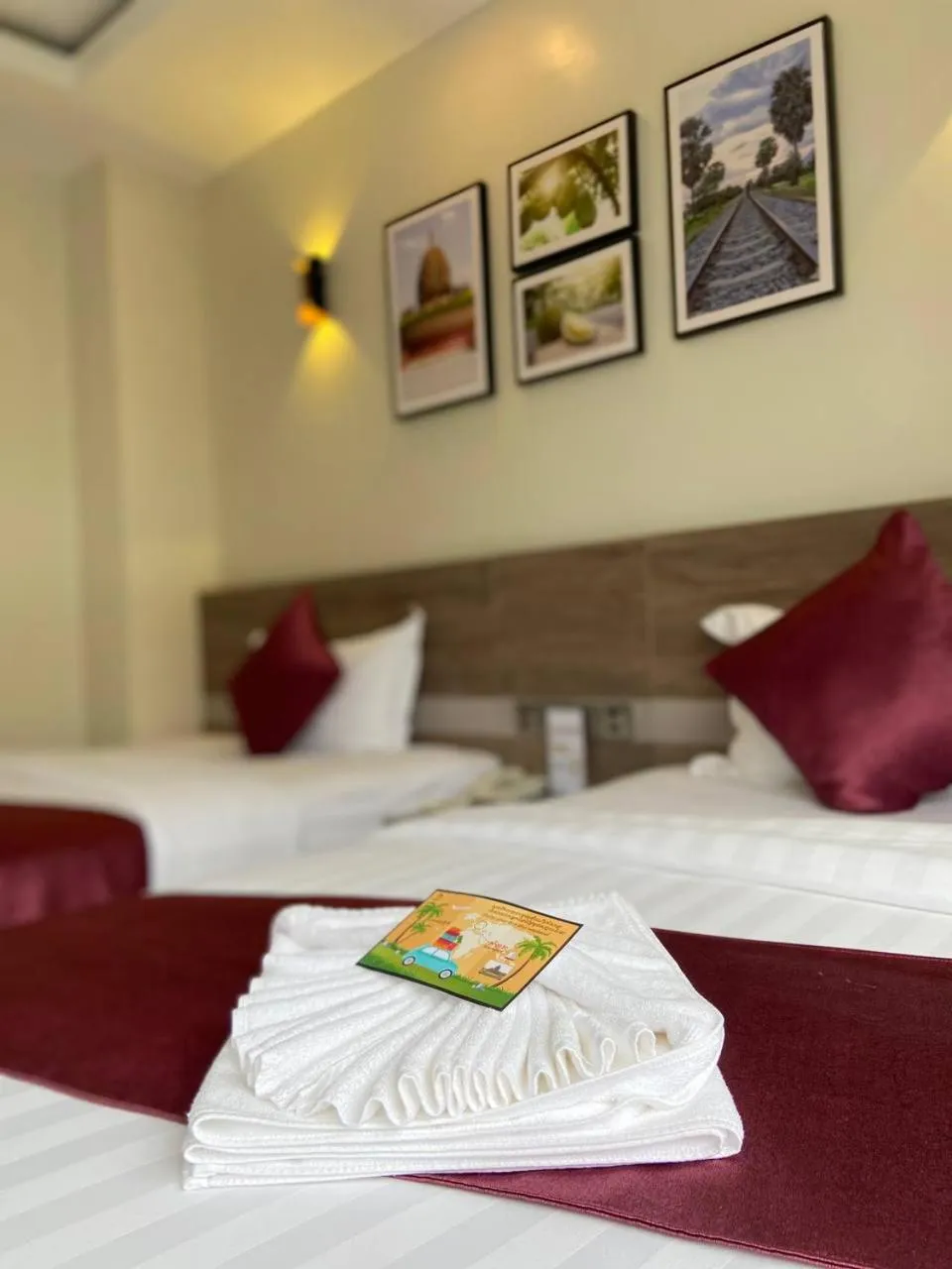 Bed in Twin Hotel Kampot