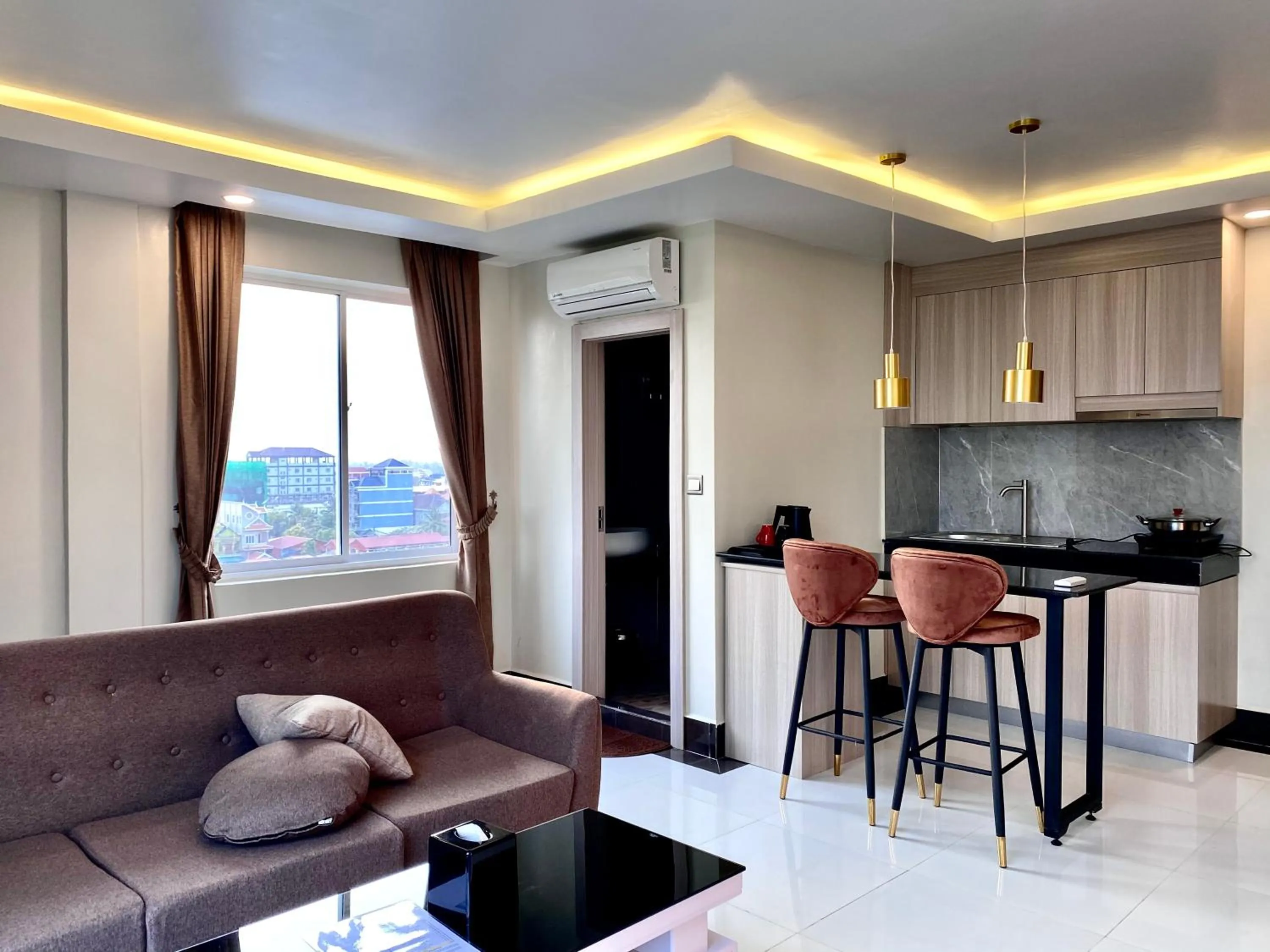 Living room in Twin Hotel Kampot