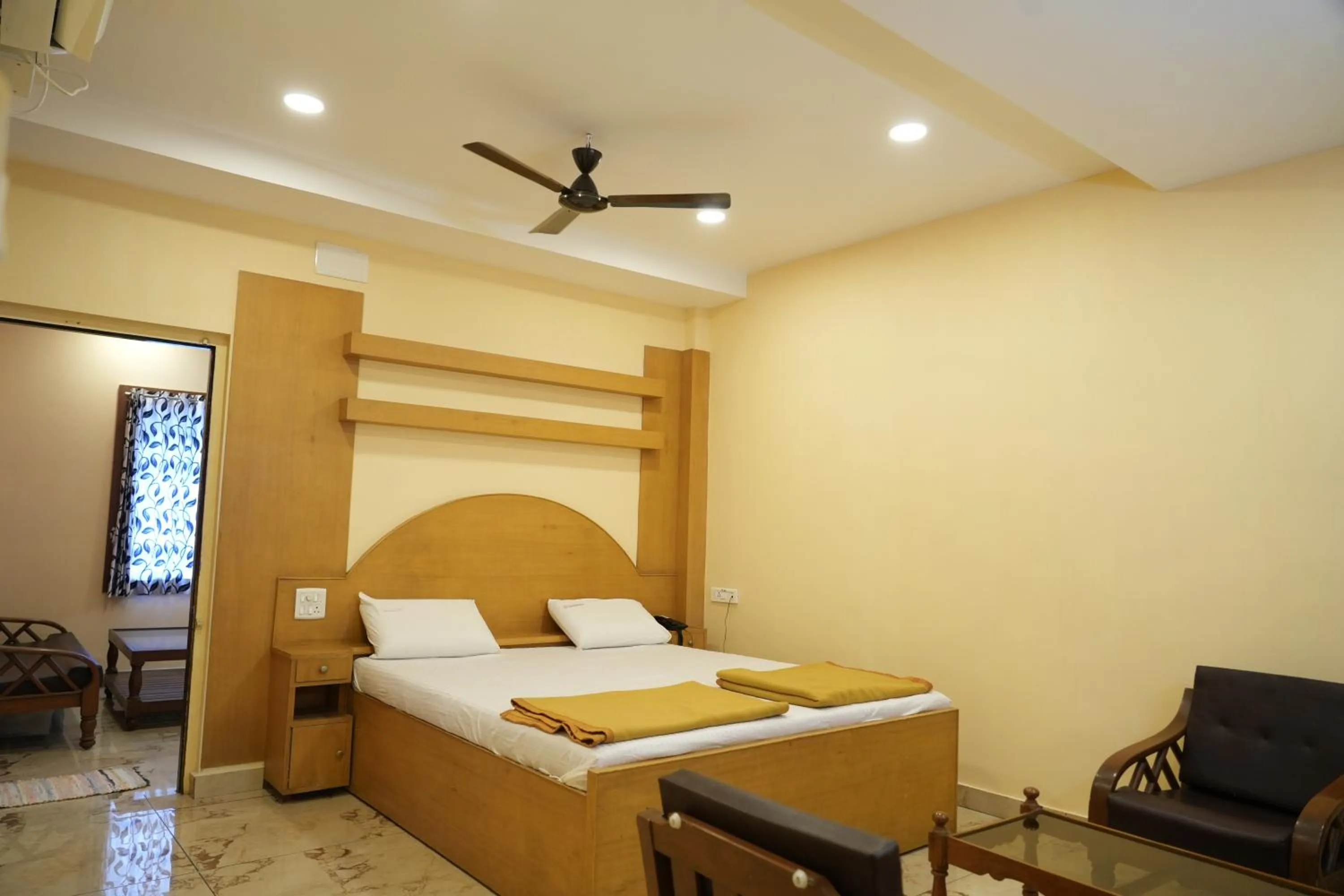 air conditioner, Bed in Sri Krishnan Residency