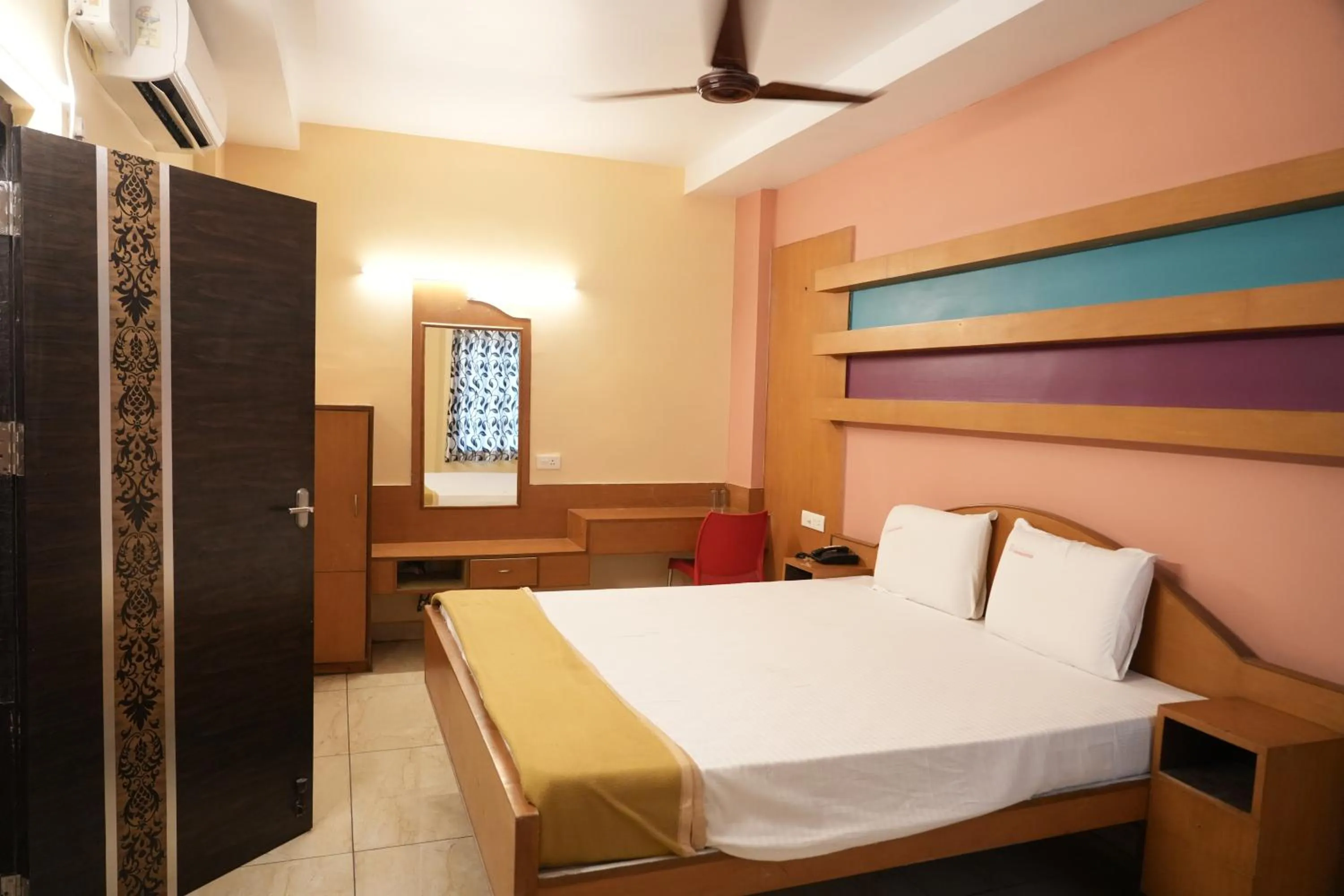 Bedroom, Bed in Sri Krishnan Residency
