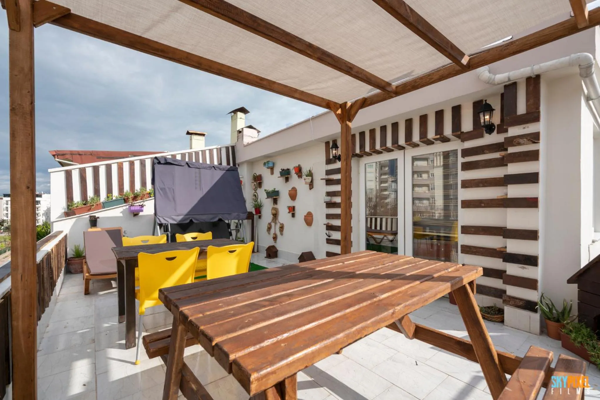 Communal lounge/ TV room in The U HOMES APART