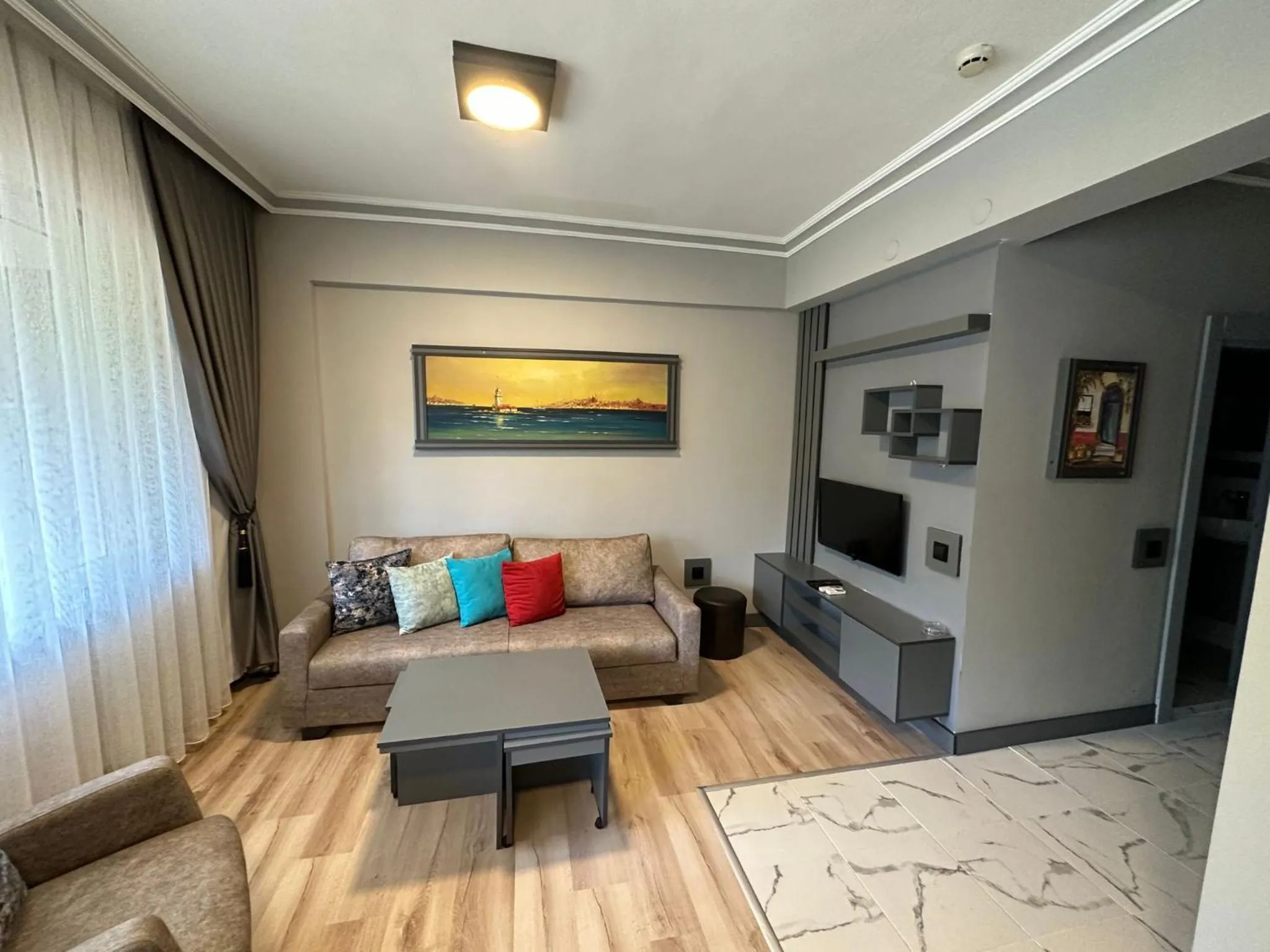 Communal lounge/ TV room in The U HOMES APART