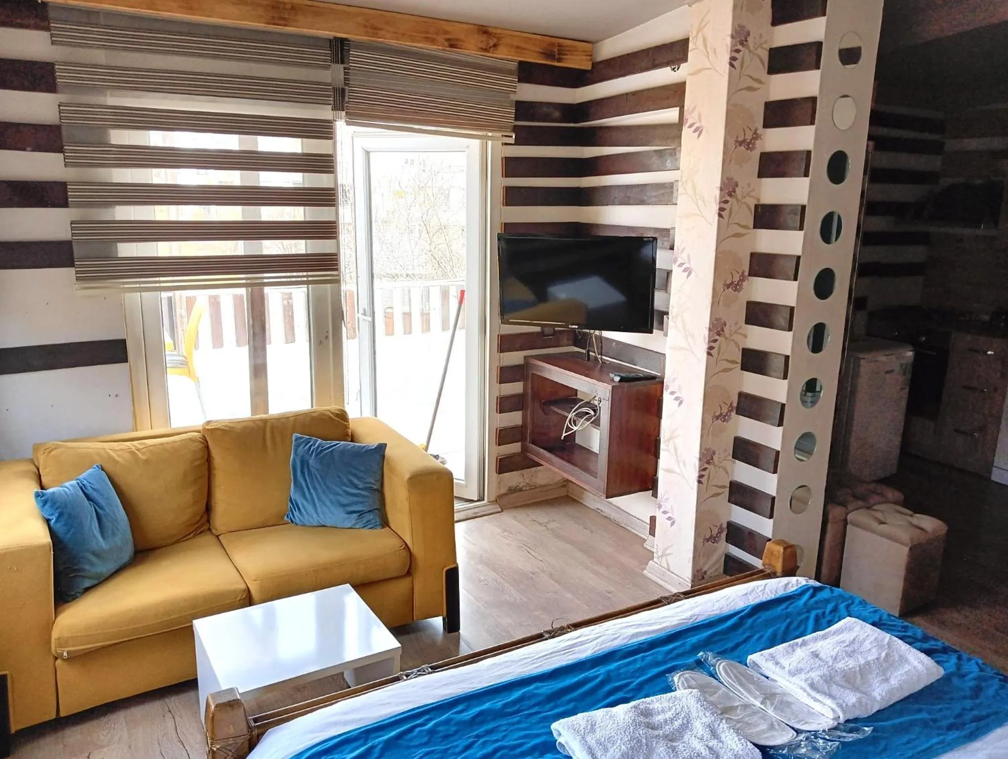 Communal lounge/ TV room, Bed in The U HOMES APART