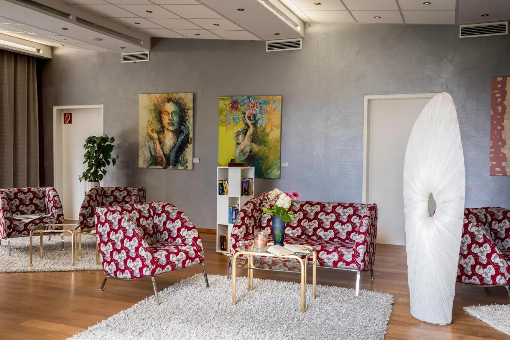 Lounge or bar in Das Moser - Hotel Garni am See (Adults Only)