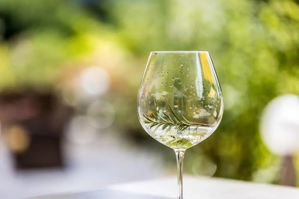 Lounge or bar in Das Moser - Hotel Garni am See (Adults Only)