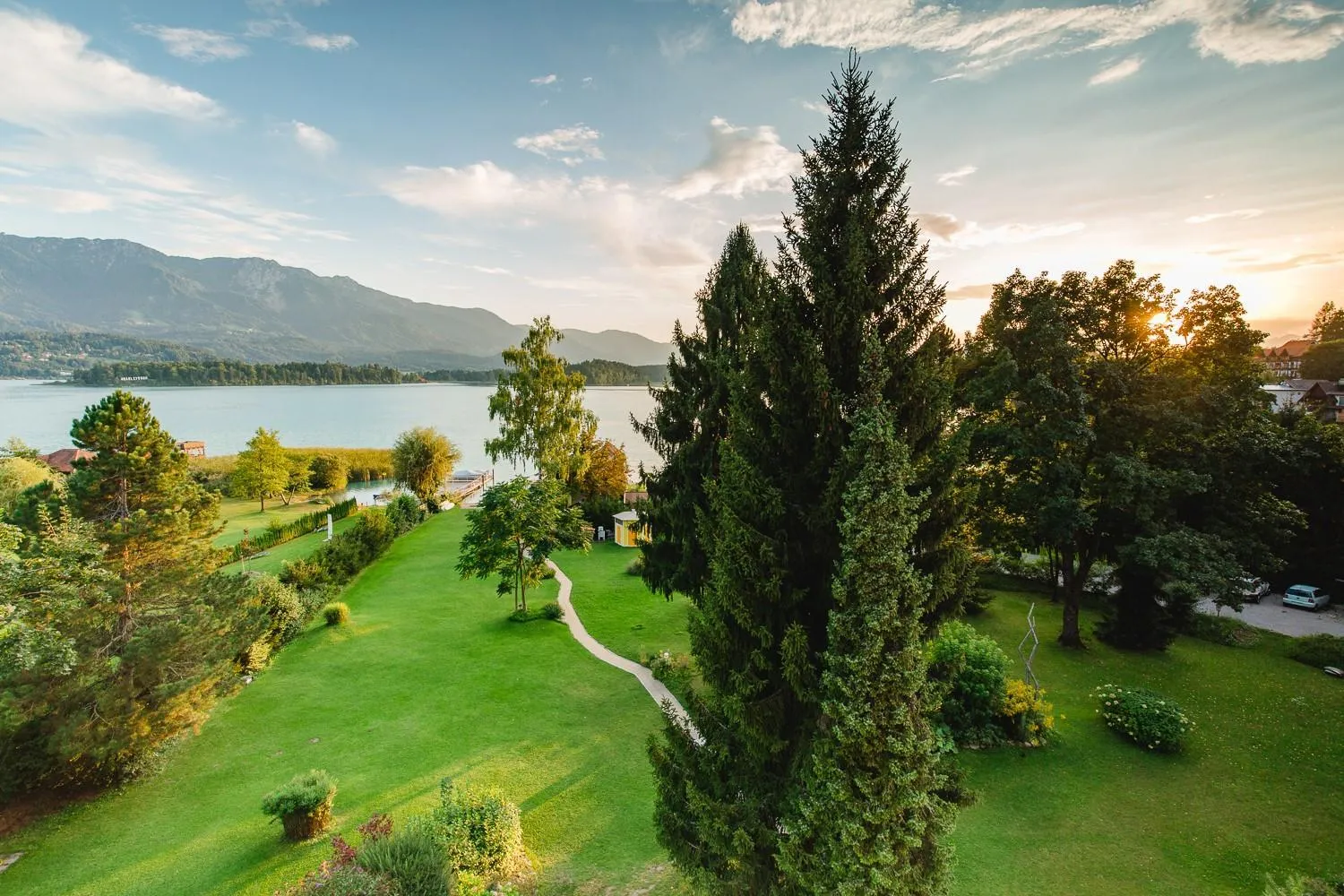 Garden view in Das Moser - Hotel Garni am See (Adults Only)