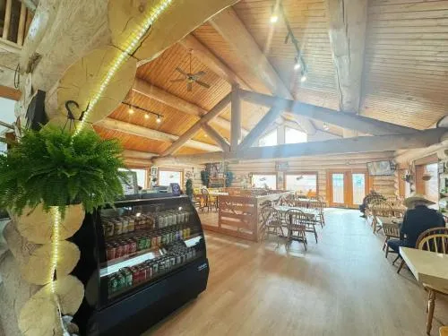 Bear's Claw Lodge