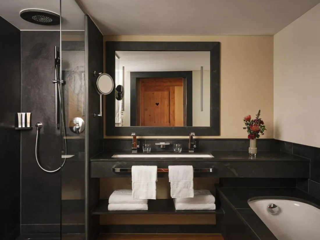 Interalpen-Hotel Tyrol