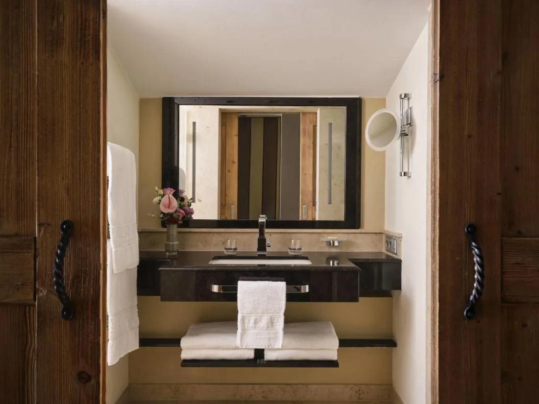 Interalpen-Hotel Tyrol