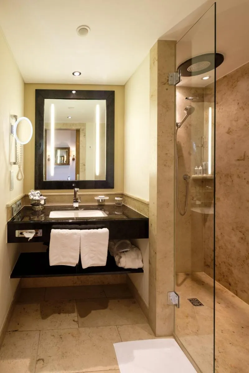 Bathroom in Interalpen-Hotel Tyrol