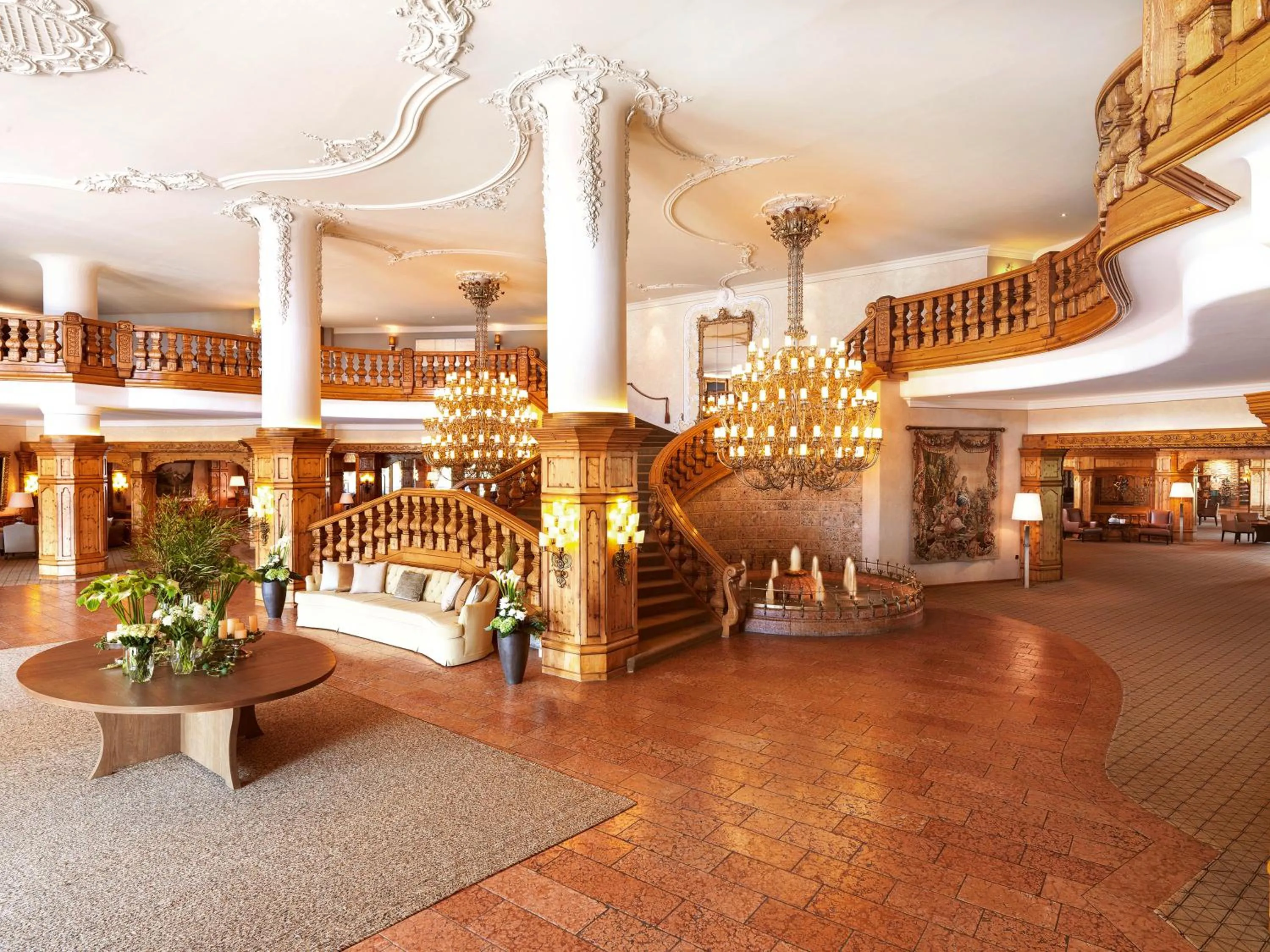 Lobby or reception in Interalpen-Hotel Tyrol