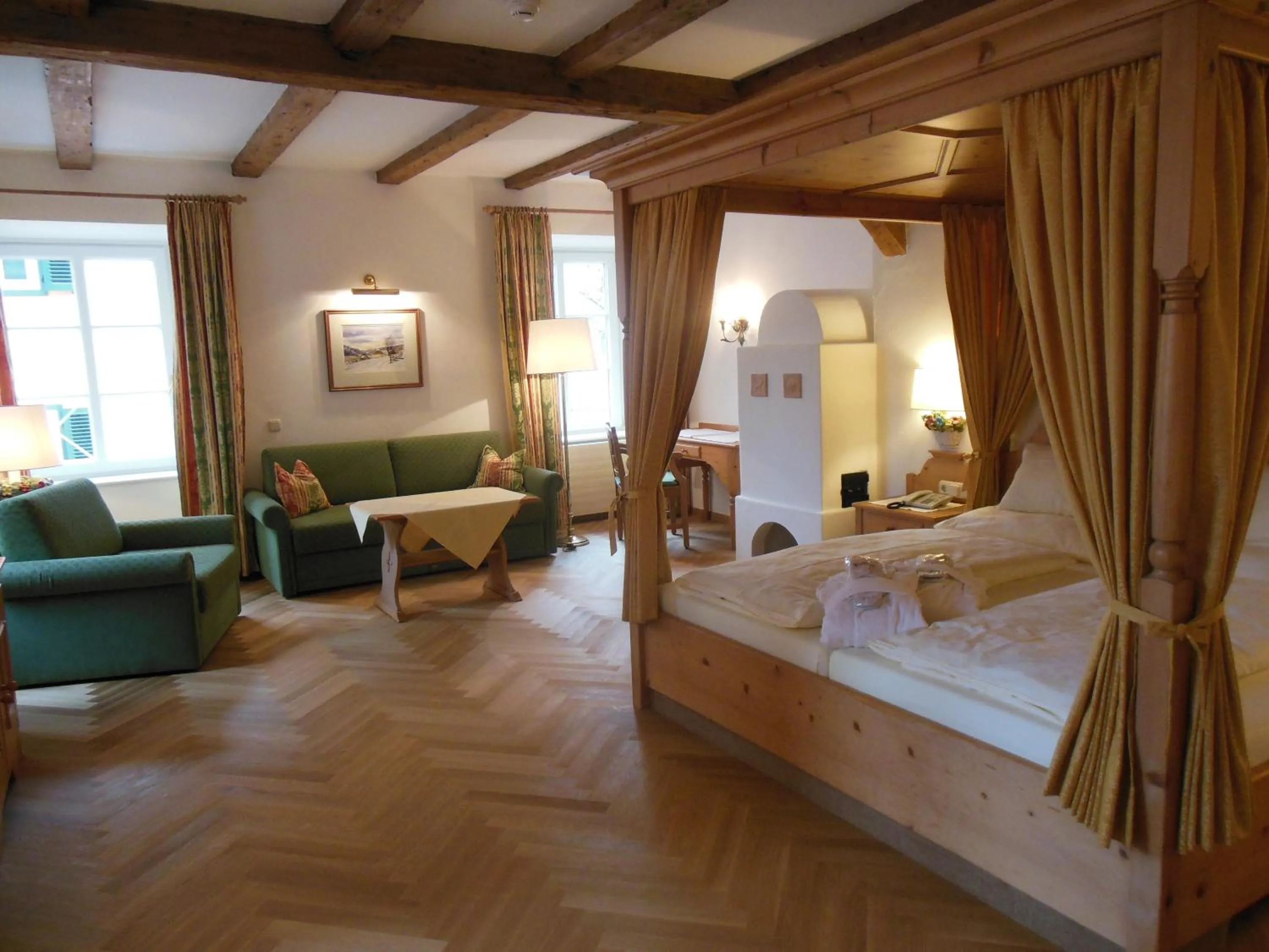 Photo of the whole room, Bed in Hotel Tiefenbrunner
