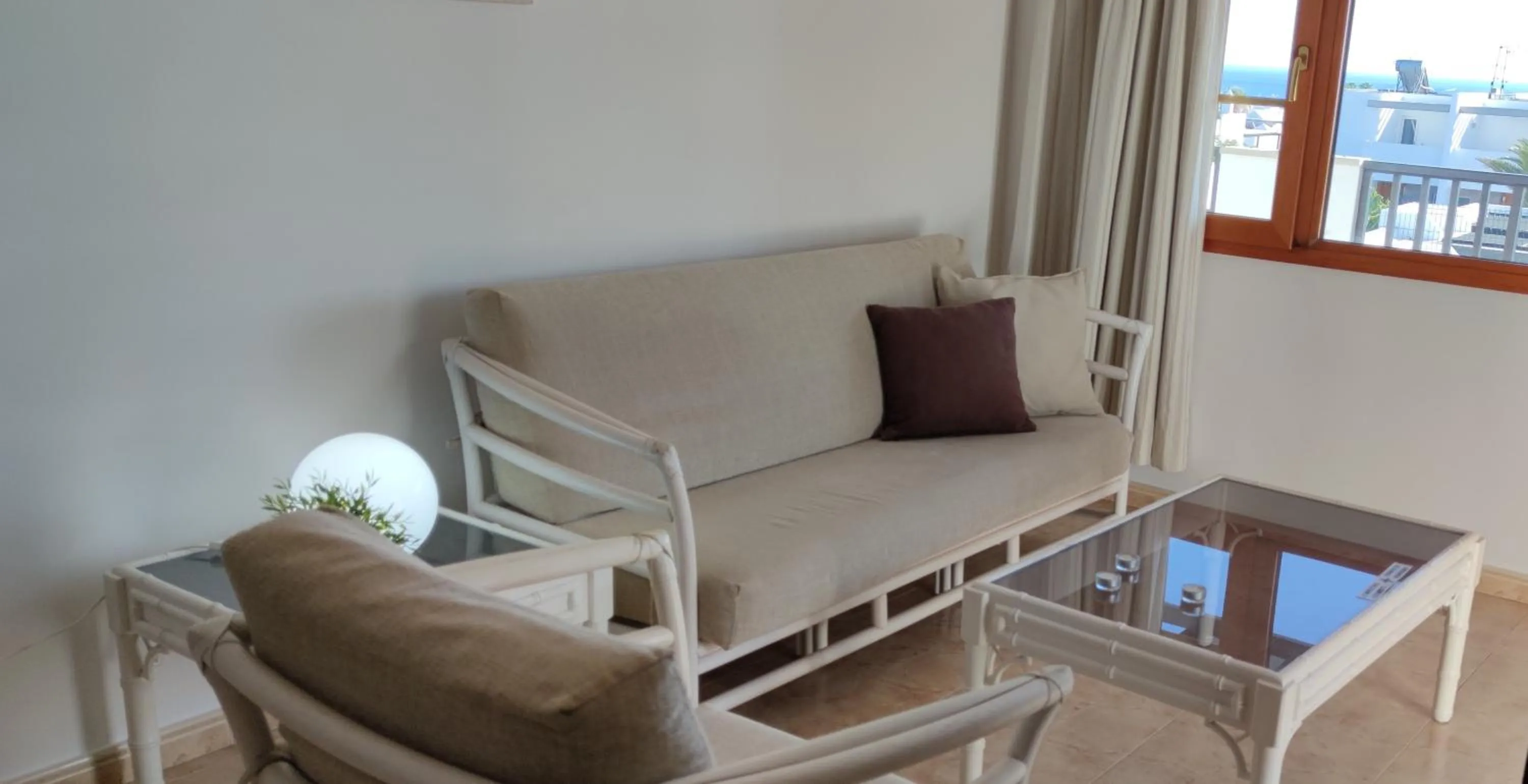 Seating area in Villas Vistabella