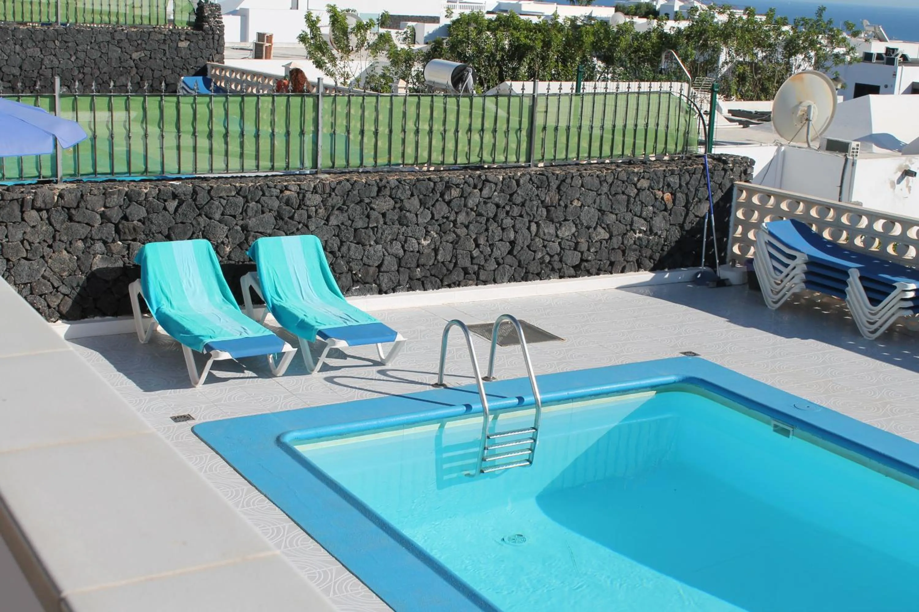 Swimming pool in Villas Vistabella