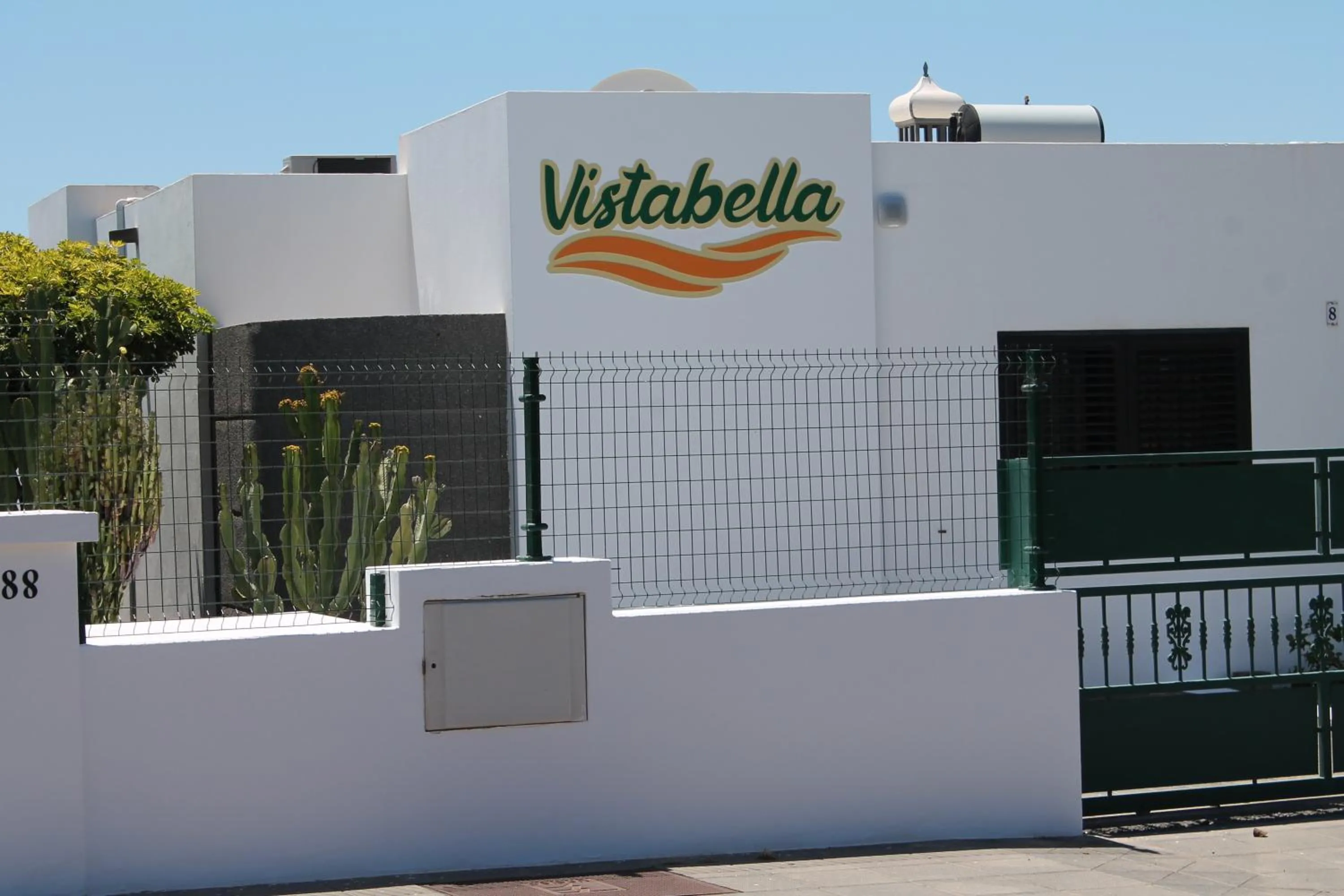 Facade/entrance in Villas Vistabella