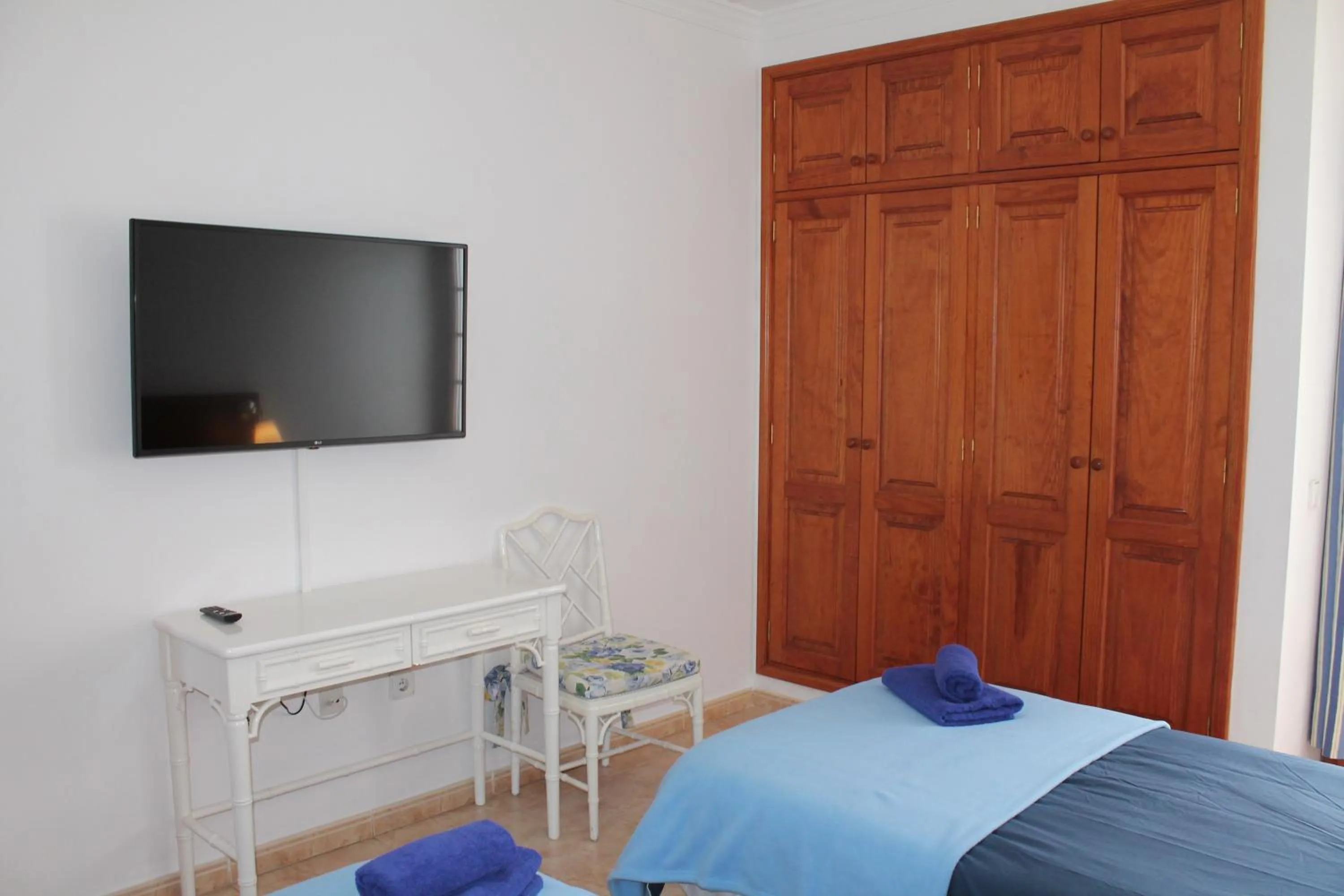 Bed in Villas Vistabella