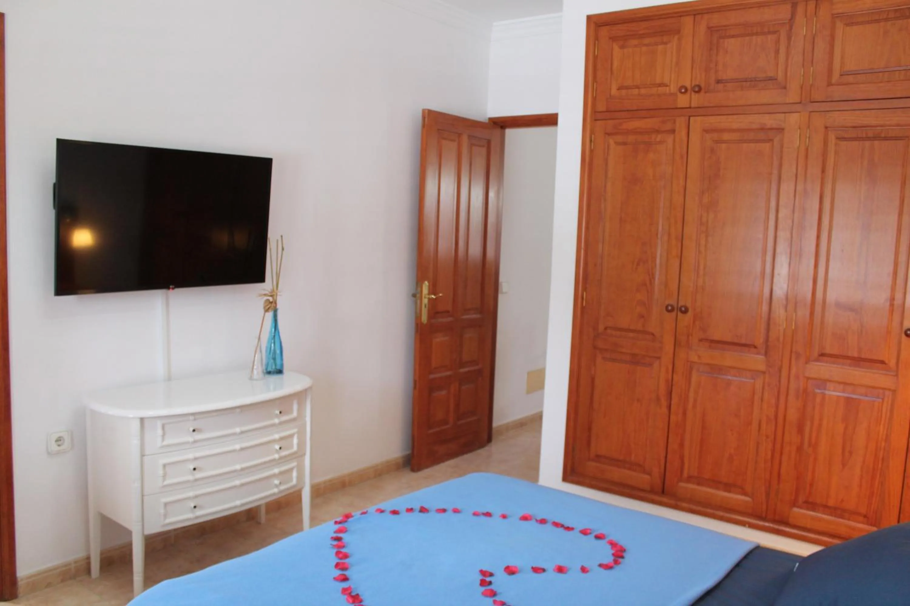 Bed in Villas Vistabella