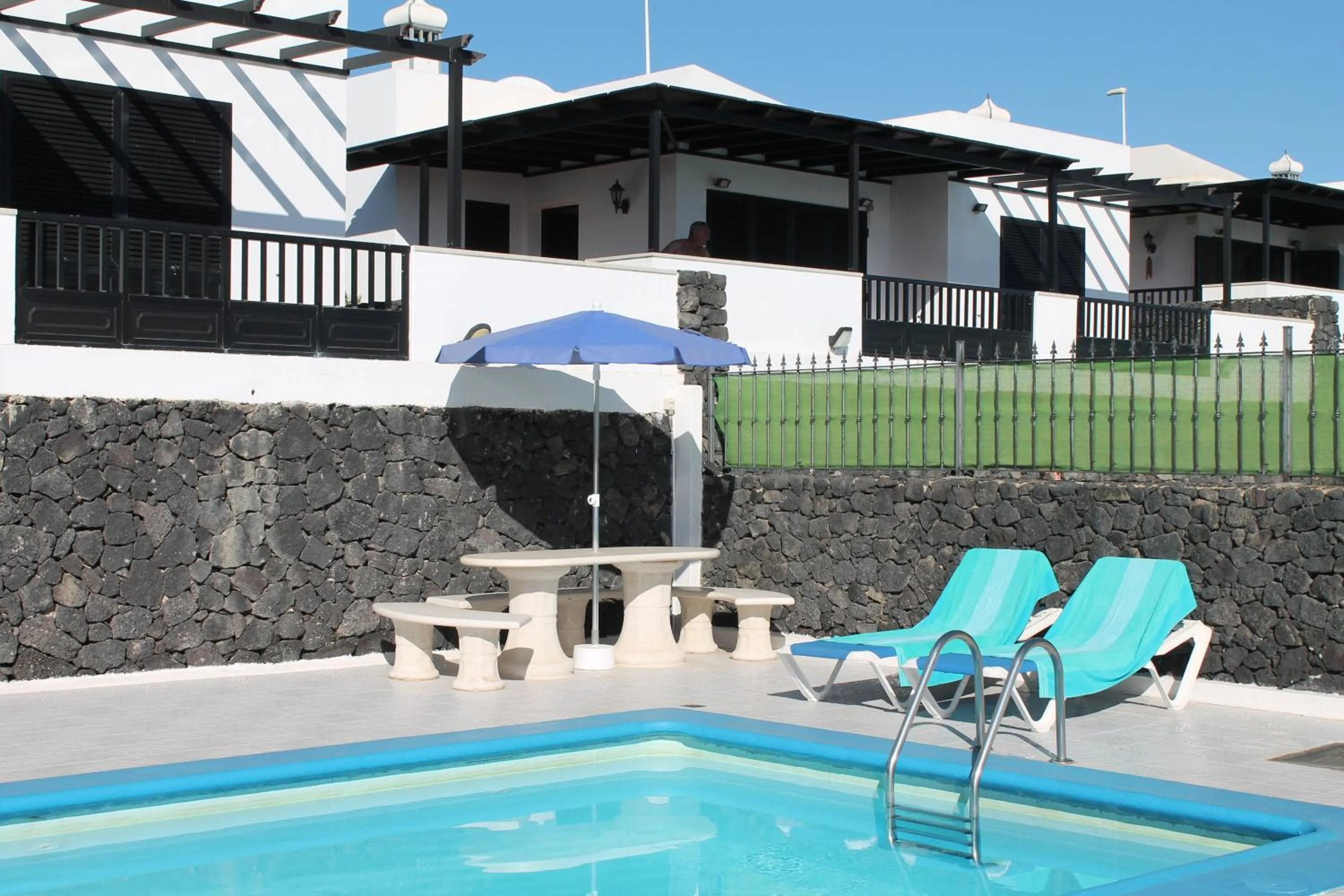 Swimming pool in Villas Vistabella