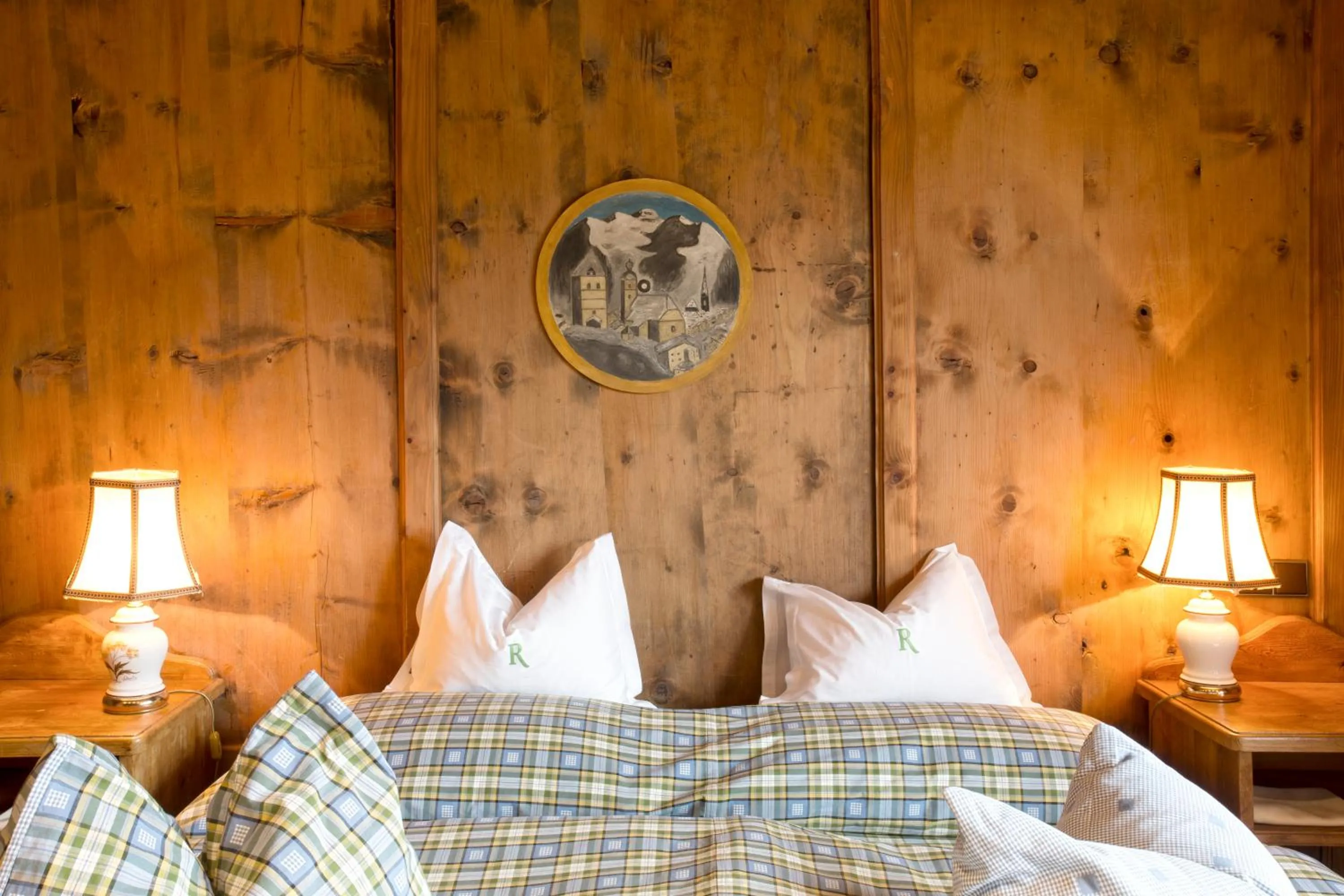 Decorative detail, Bed in Rasmushof - Hotel Kitzbühel